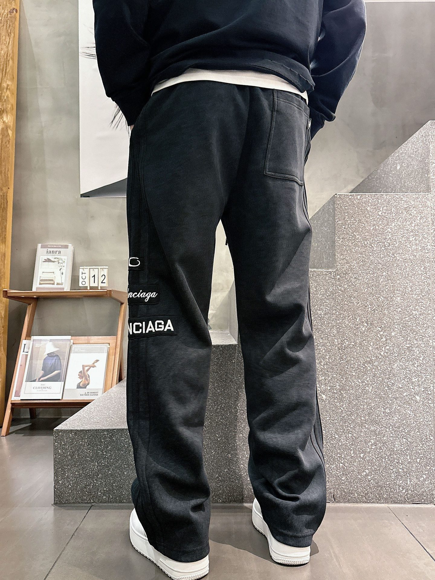 Balenciaga Basic Clothing M-l-xl