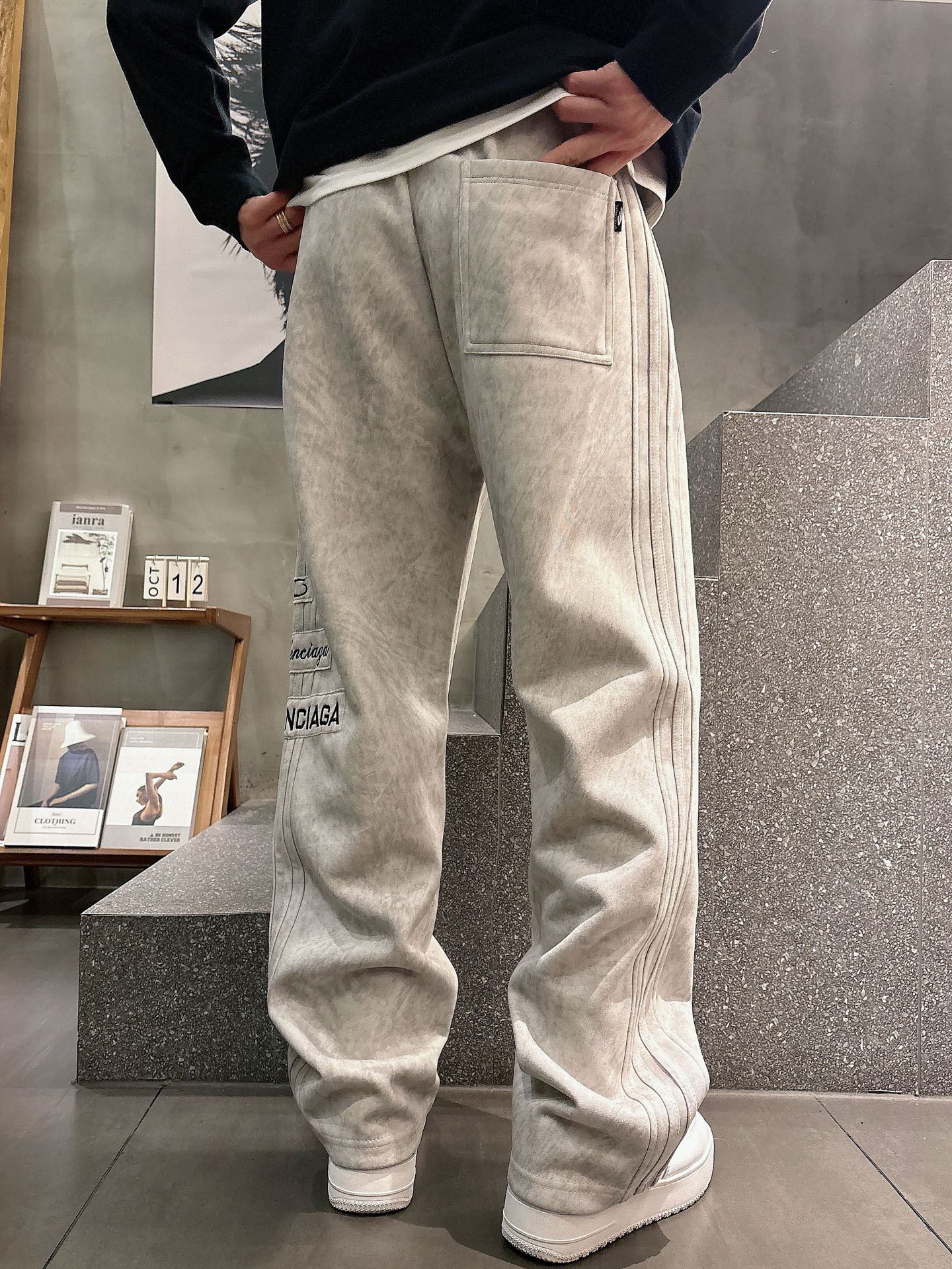 Balenciaga Basic Clothing M-l-xl