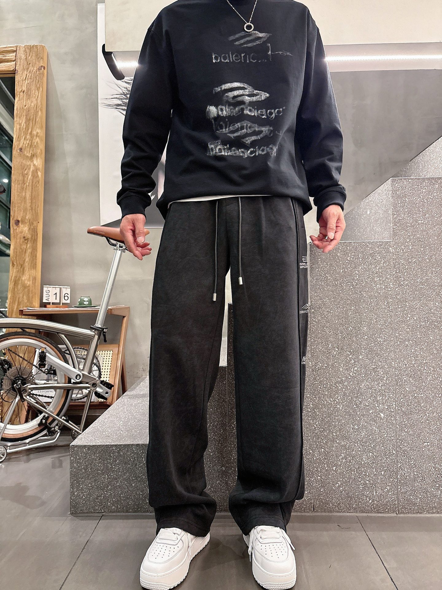 Balenciaga Basic Clothing M-l-xl