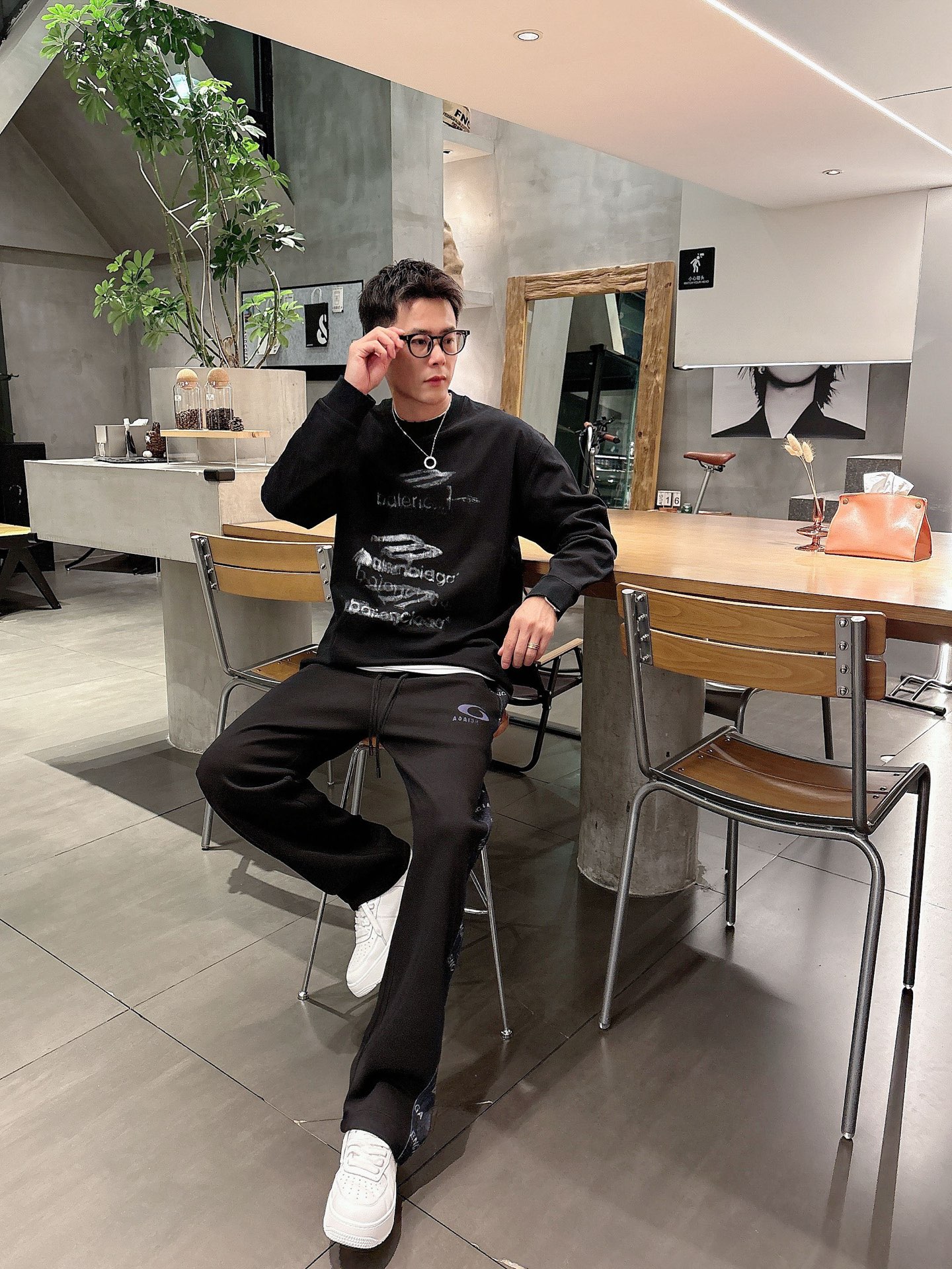 Balenciaga Basic Clothing M-l-xl