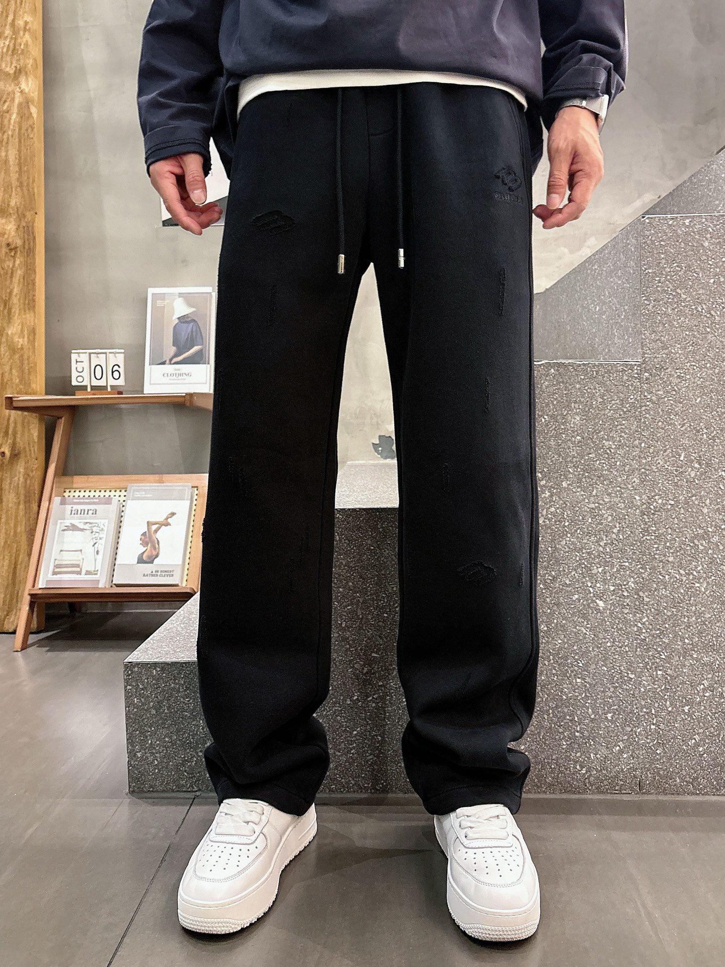 Balenciaga Basic Clothing M-l-xl