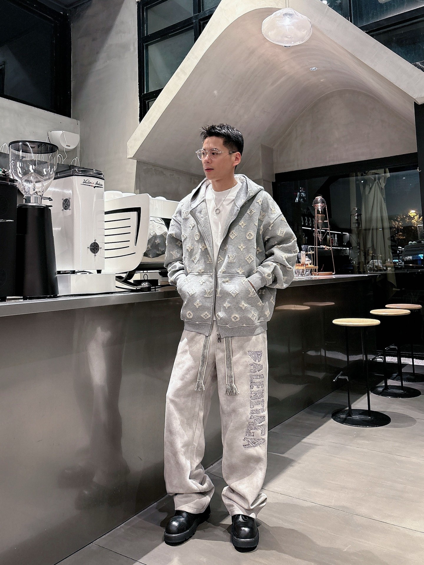Balenciaga Basic Clothing M-l-xl