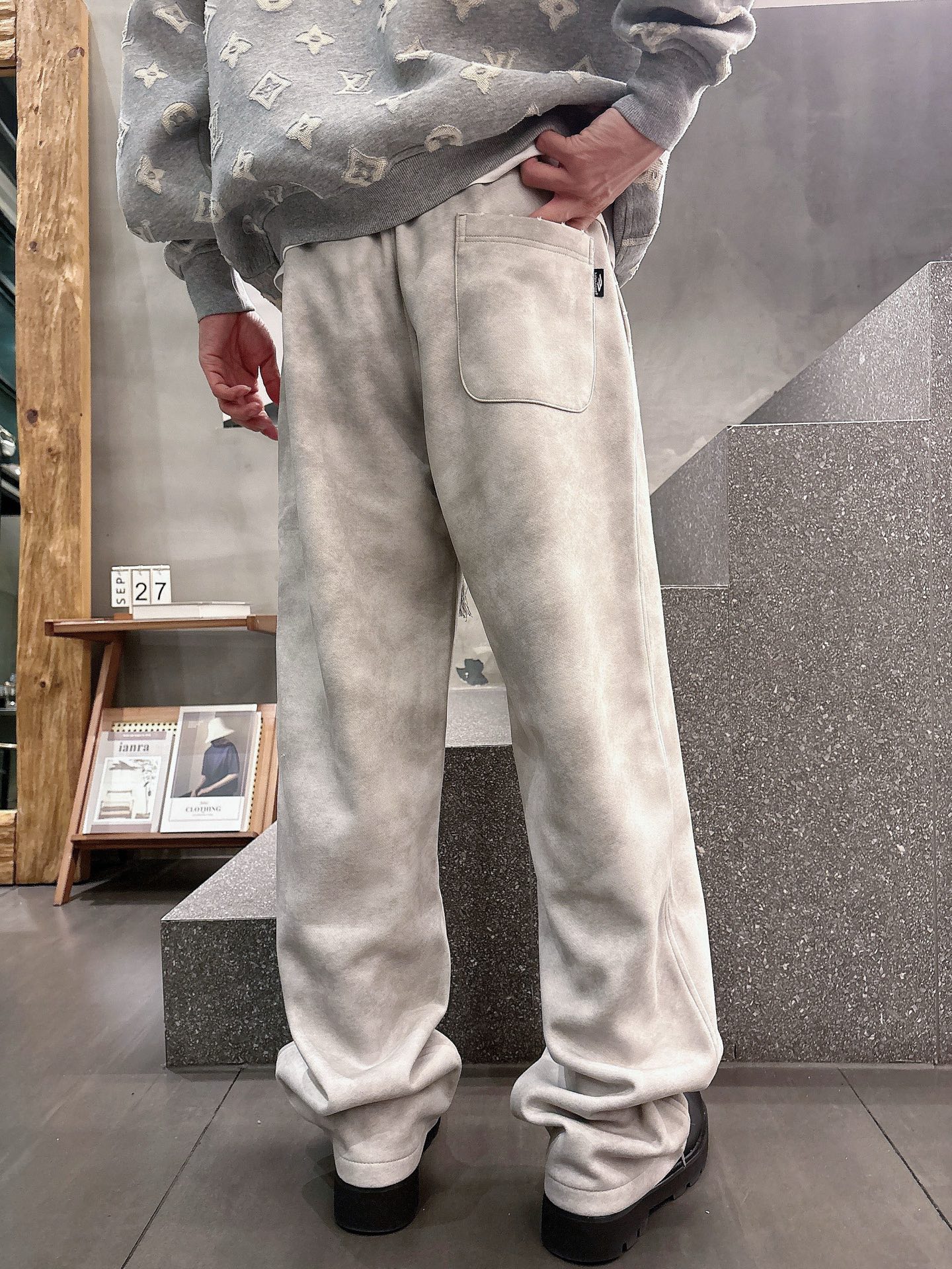 Balenciaga Basic Clothing M-l-xl