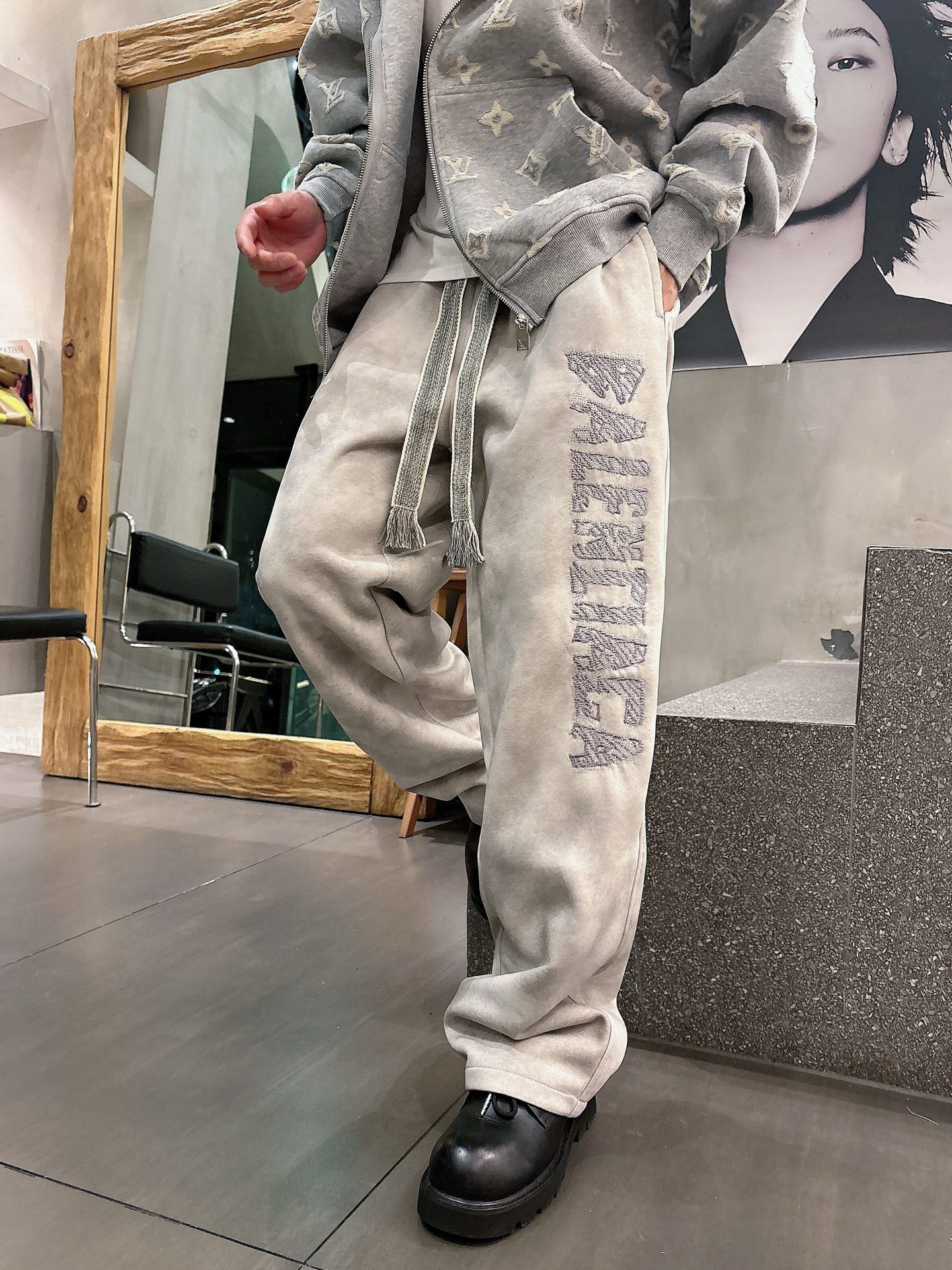 Balenciaga Basic Clothing M-l-xl