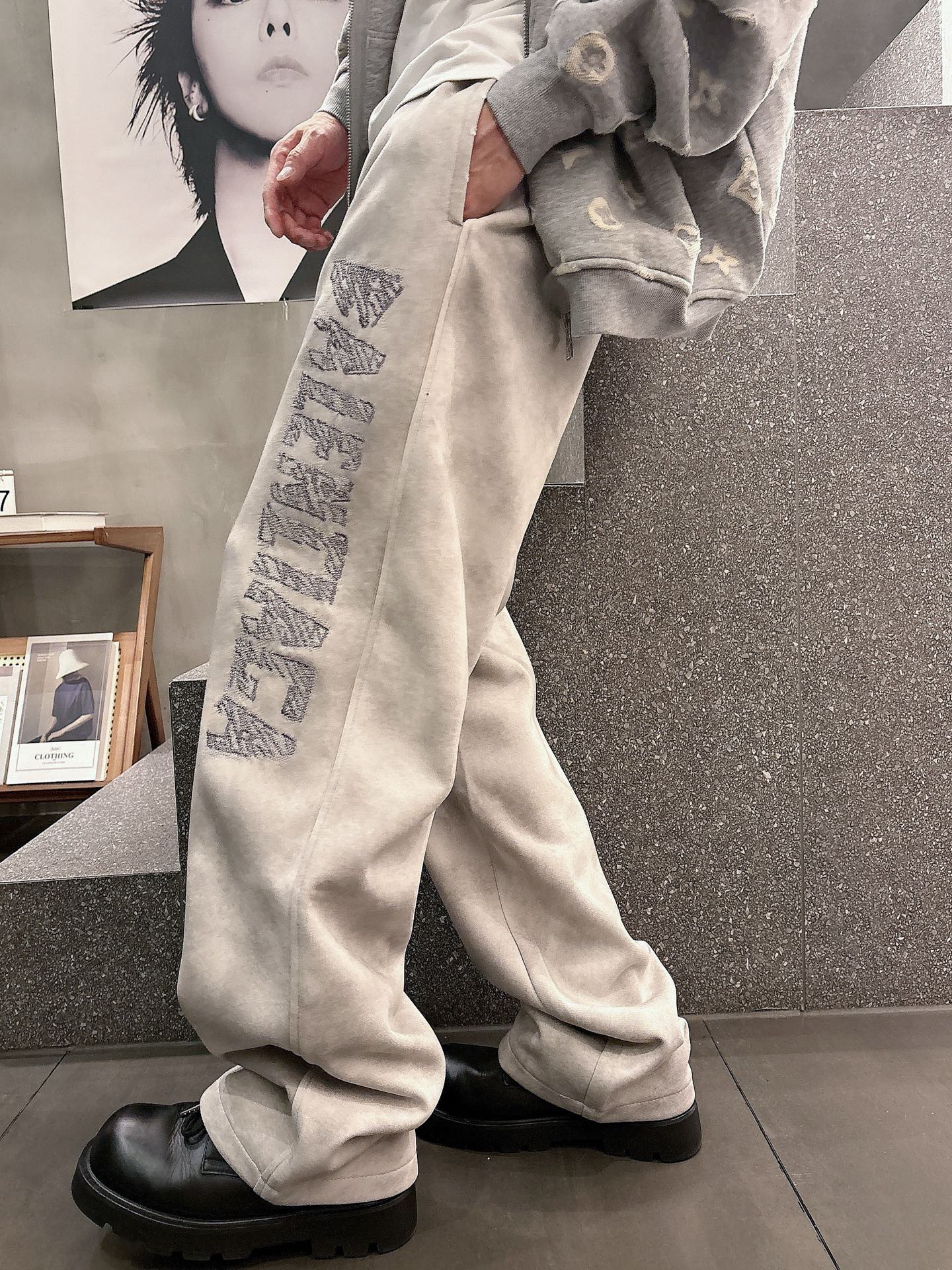 Balenciaga Basic Clothing M-l-xl
