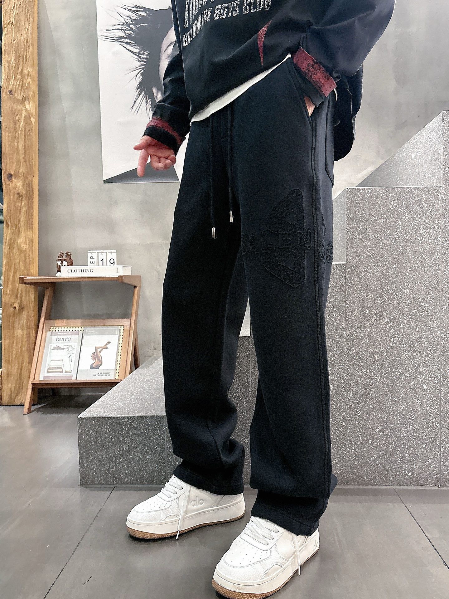 Balenciaga Basic Clothing M-l-xl