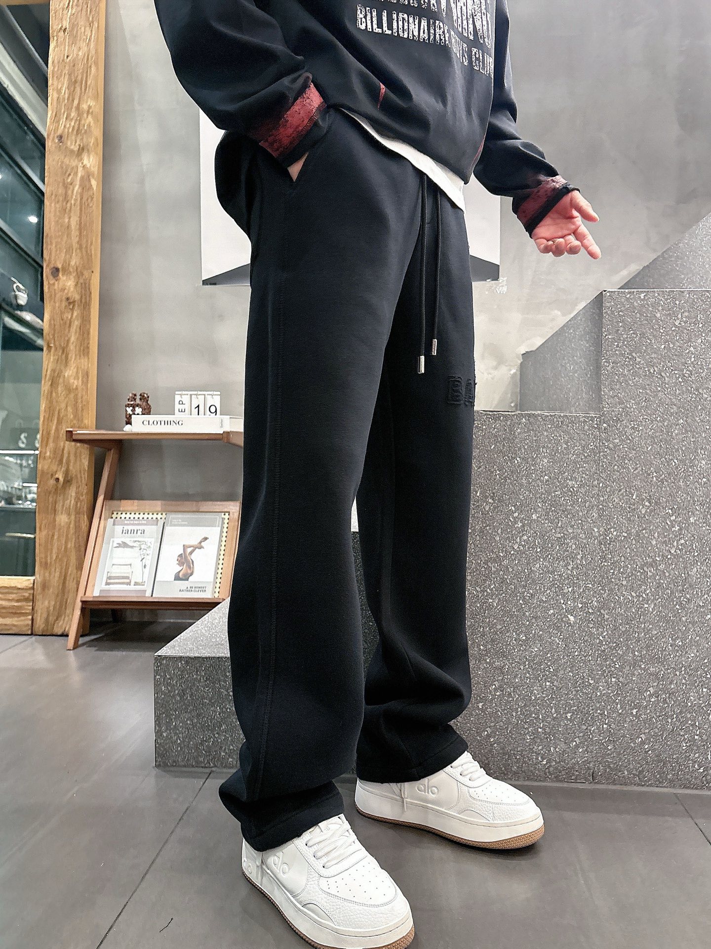 Balenciaga Basic Clothing M-l-xl