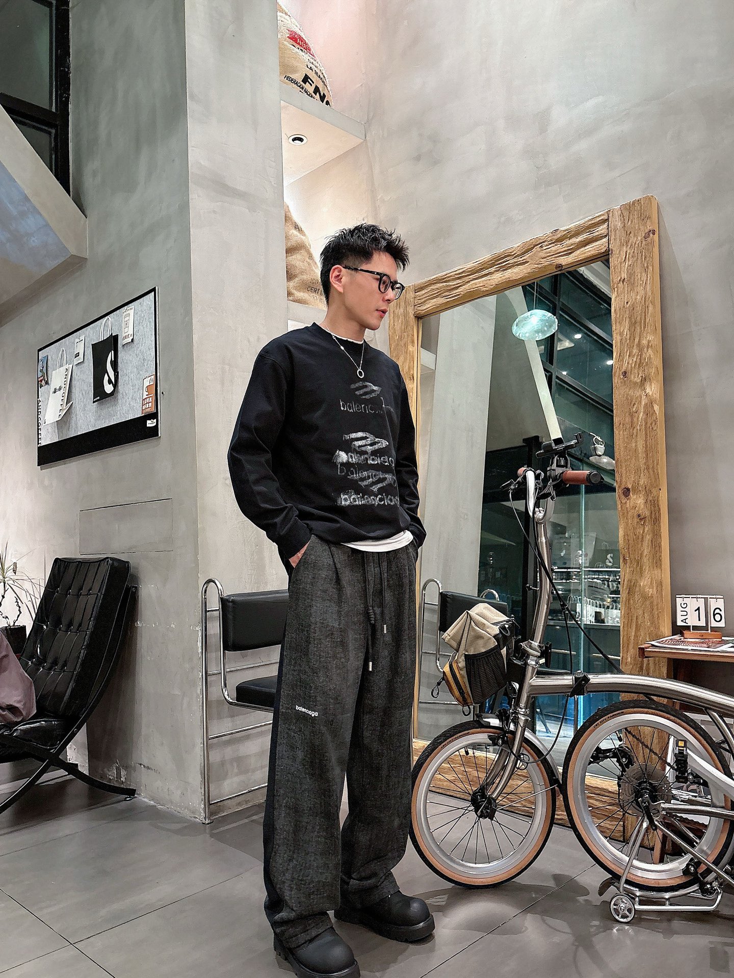 Balenciaga Basic Clothing M-l-xl