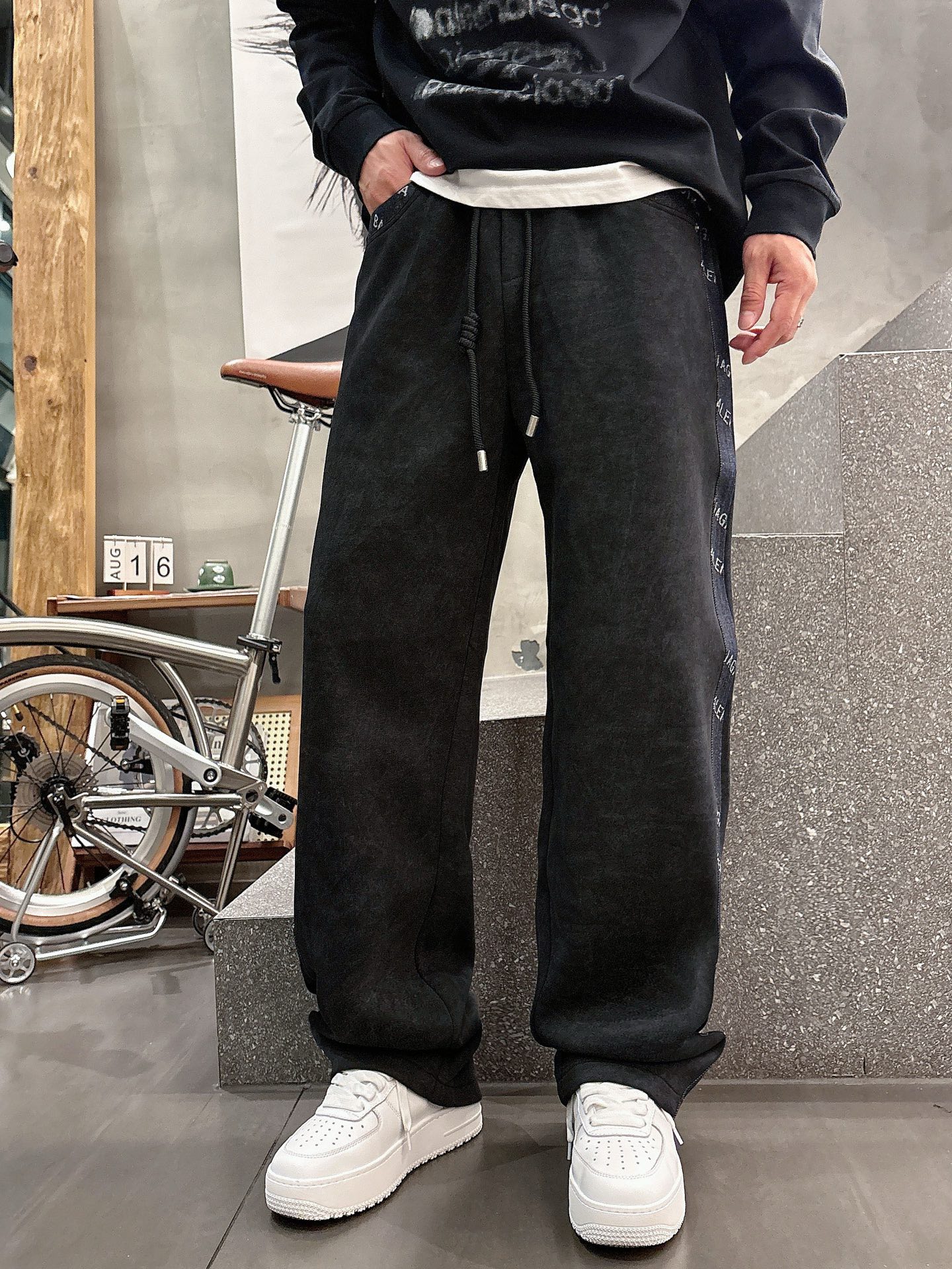 Balenciaga Basic Clothing M-l-xl