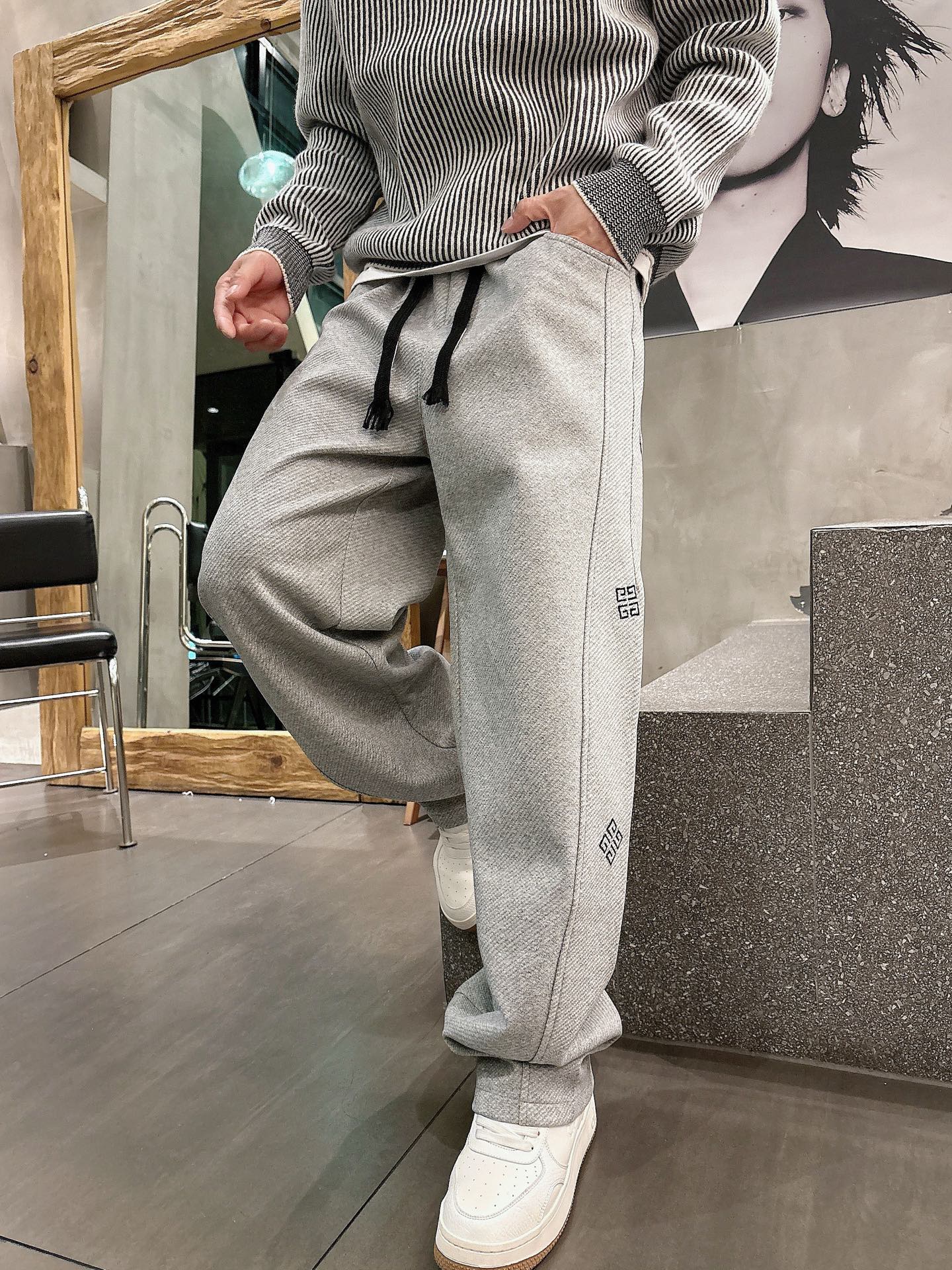 Givenchy Basic Clothing M-l-xl