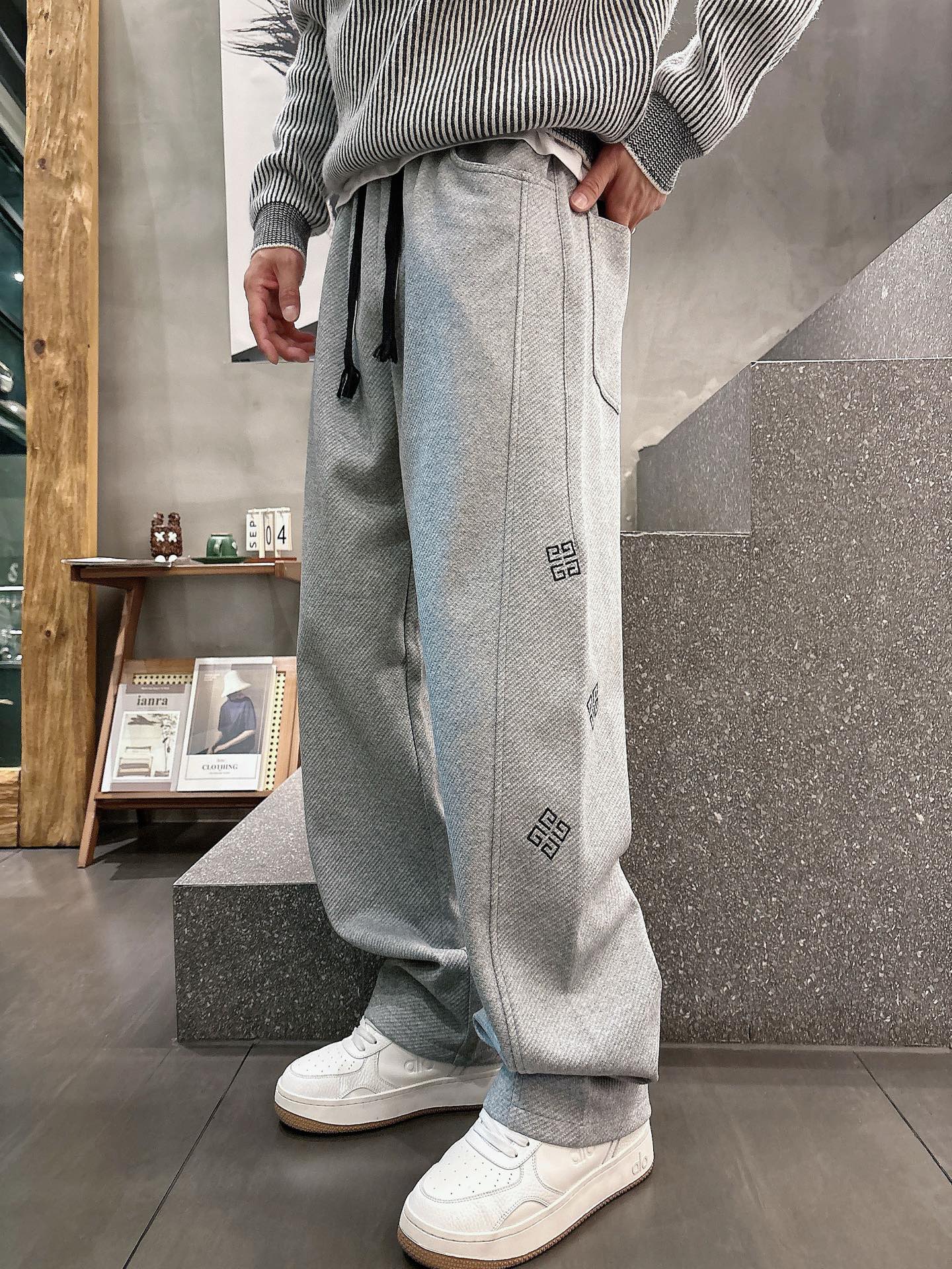 Givenchy Basic Clothing M-l-xl