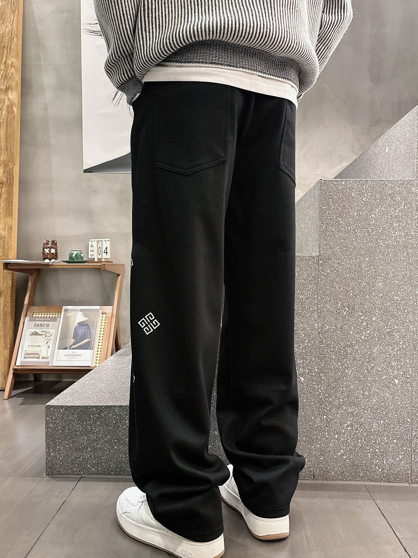 Givenchy Basic Clothing M-l-xl