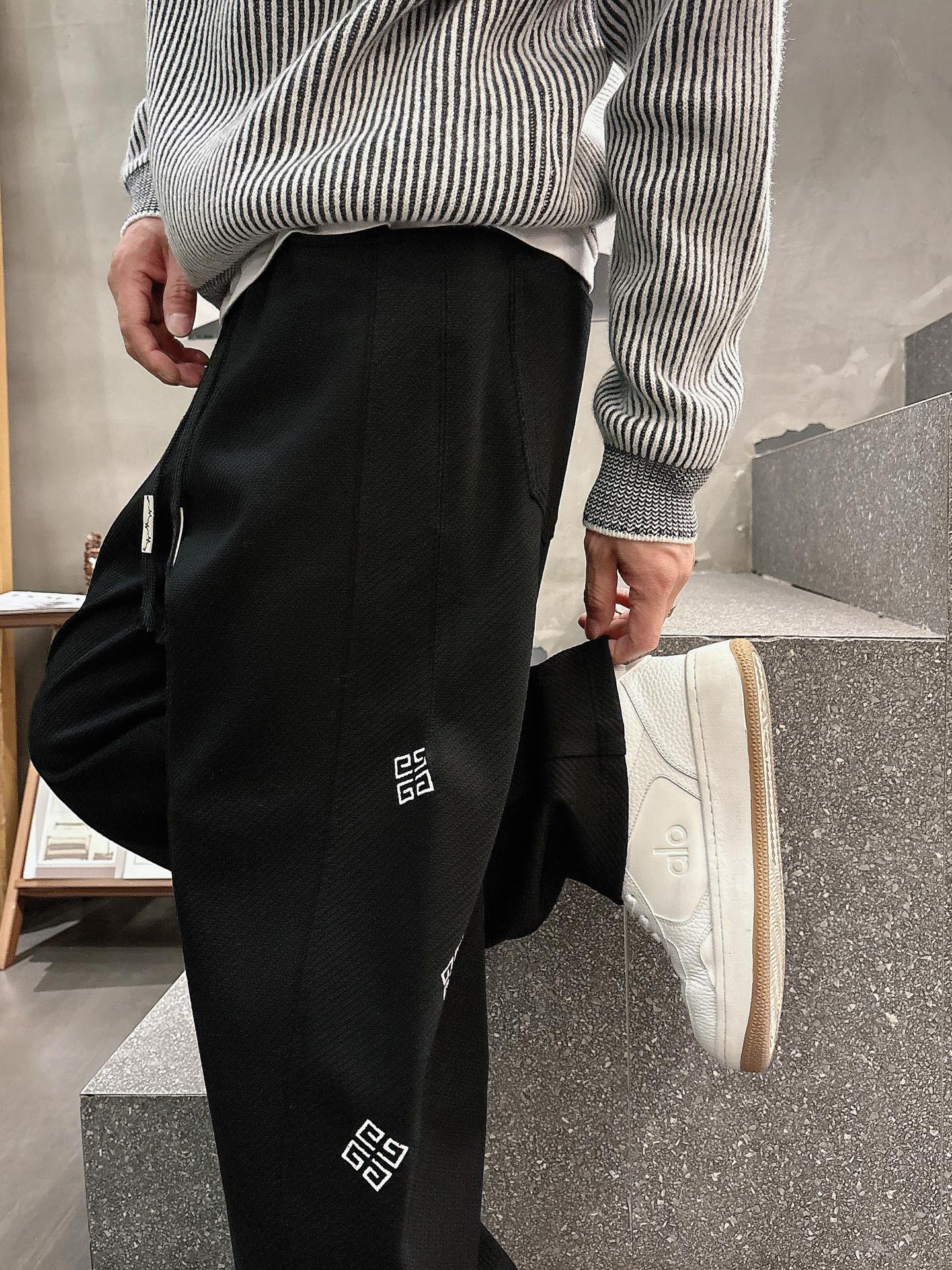Givenchy Basic Clothing M-l-xl