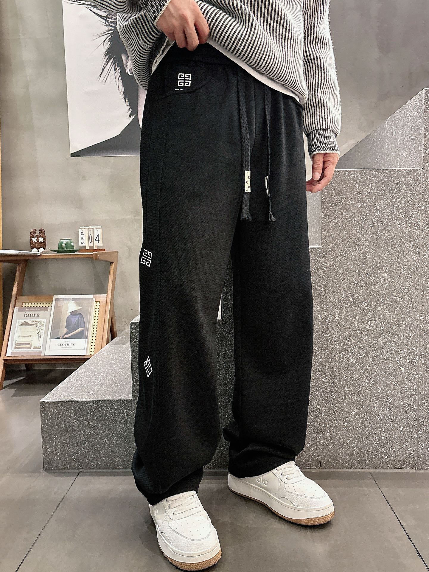 Givenchy Basic Clothing M-l-xl
