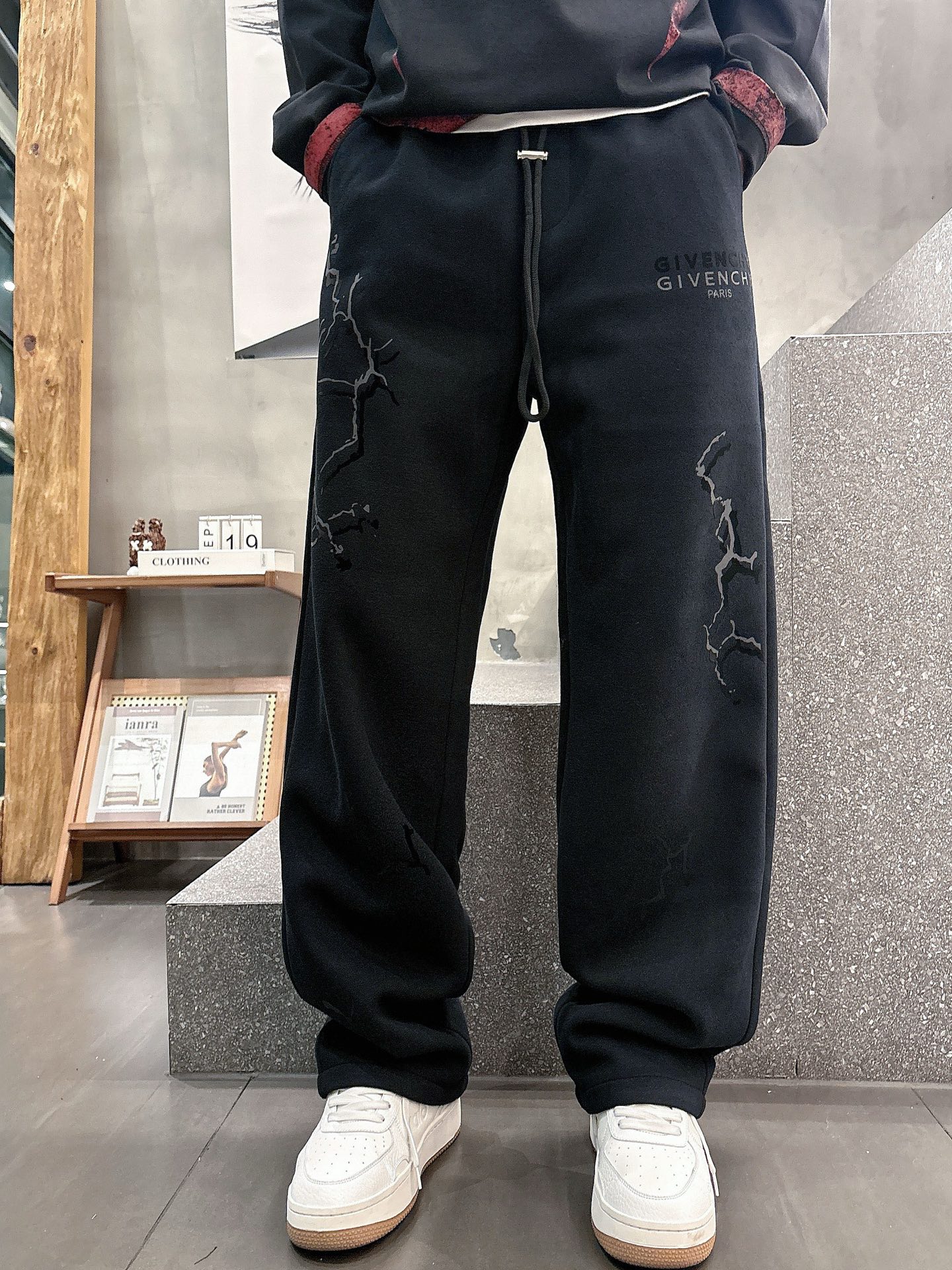 Givenchy Basic Clothing M-l-xl