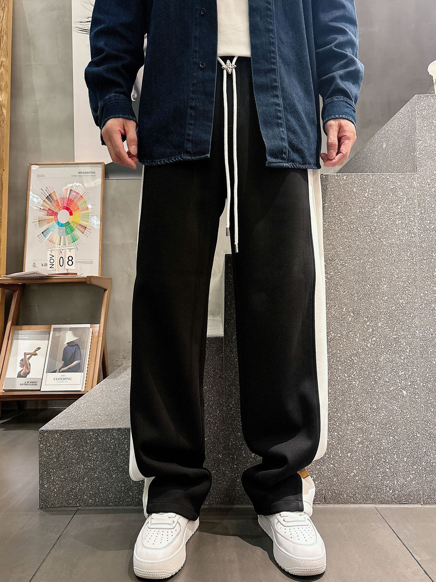 Louis Vuitton Basic Clothing M-l-xl