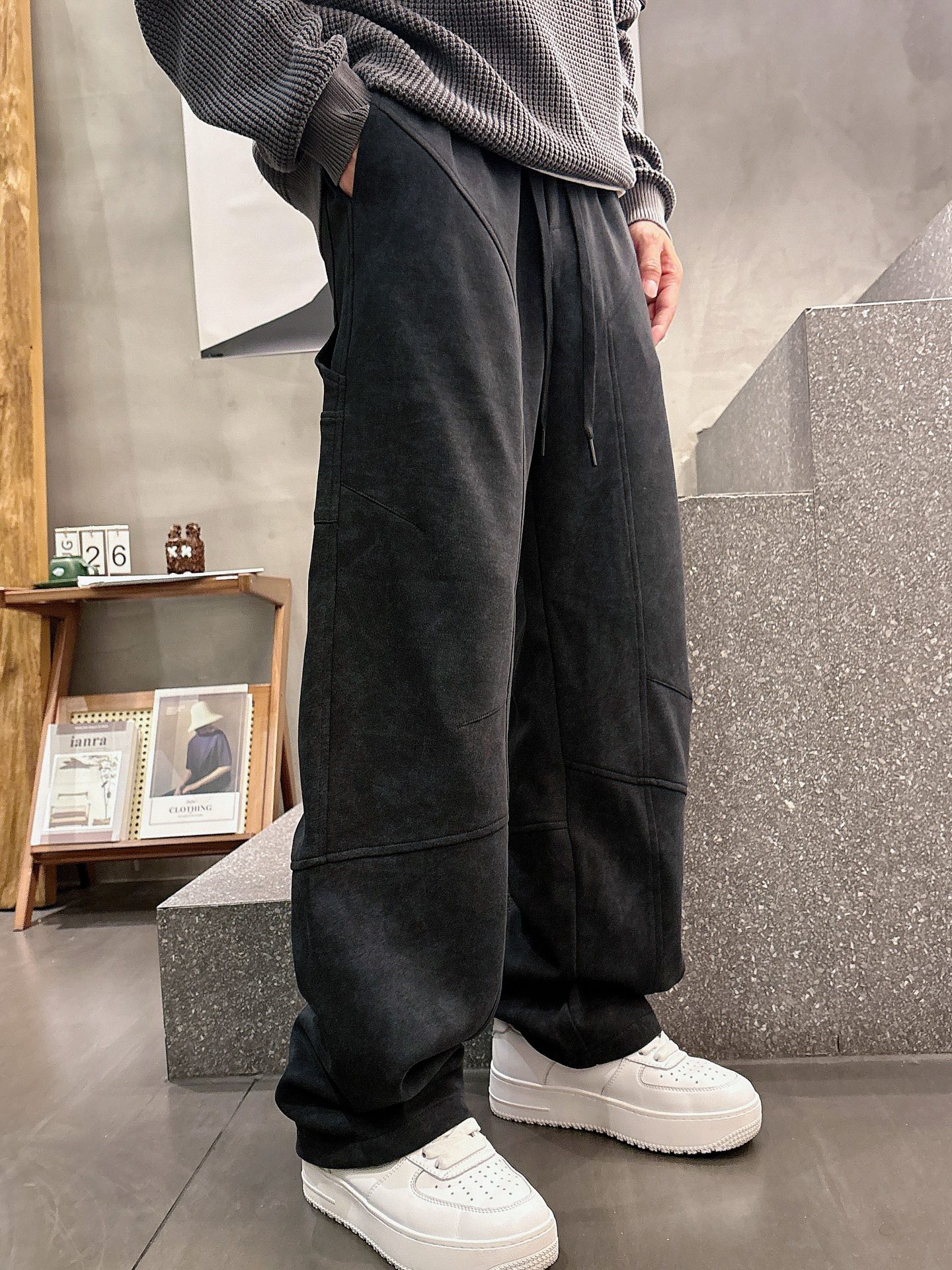 Louis Vuitton Basic Clothing M-l-xl