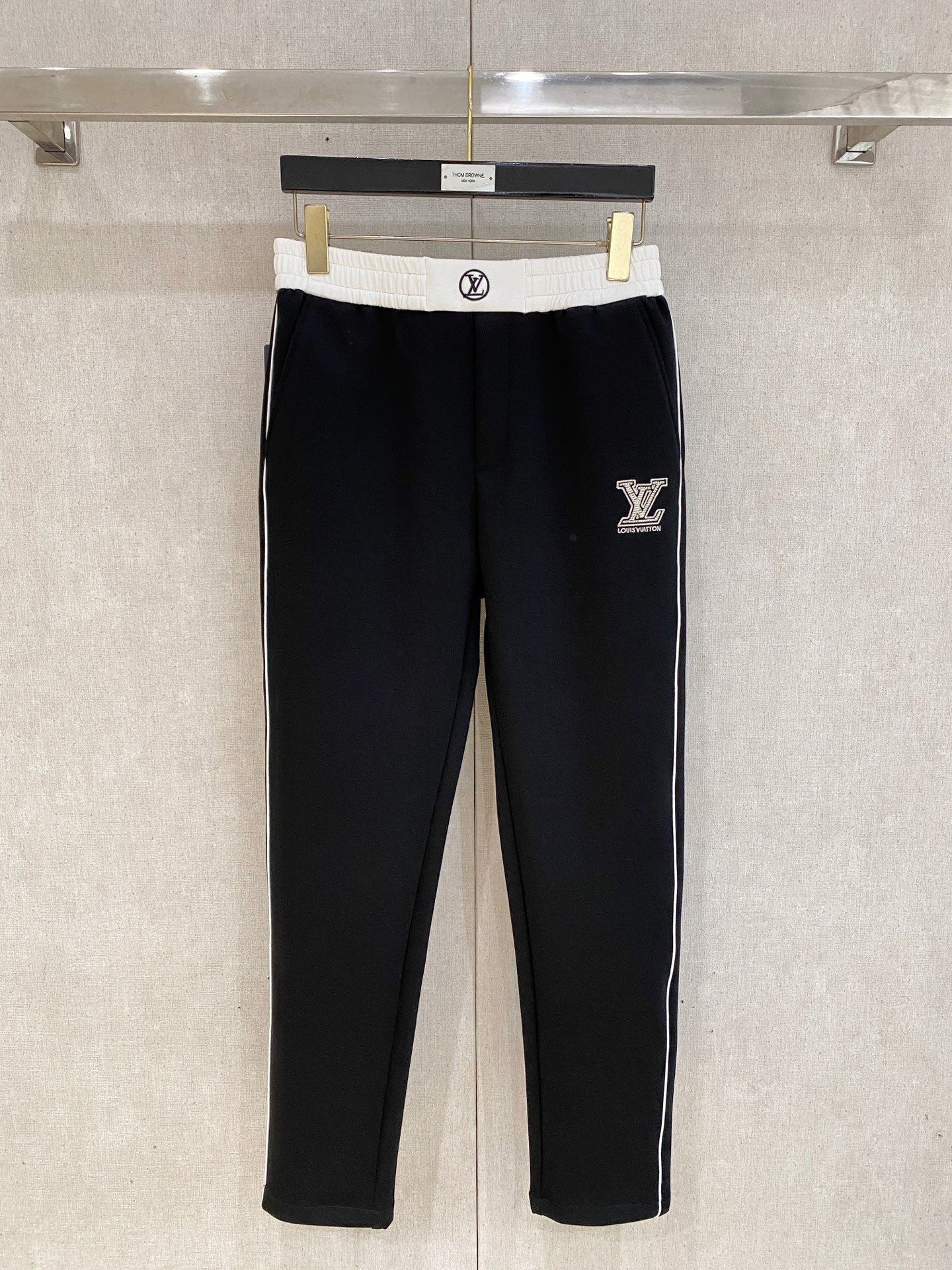 Louis Vuitton Basic Clothing S-m-l-xl