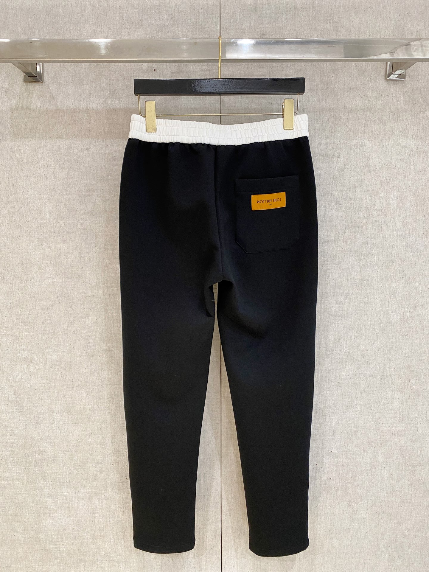 Louis Vuitton Basic Clothing S-m-l-xl