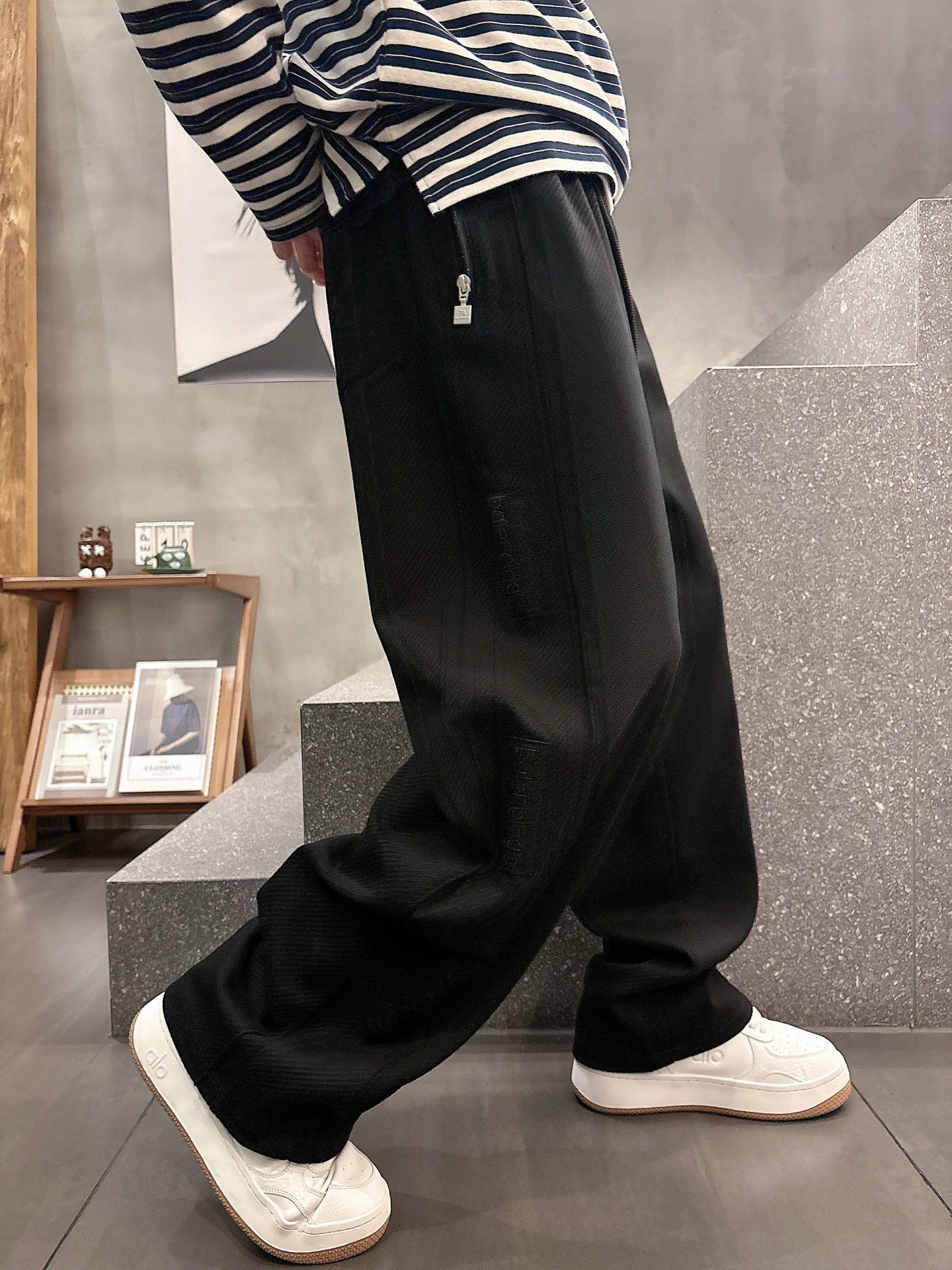 Balenciaga Basic Clothing M-l-xl