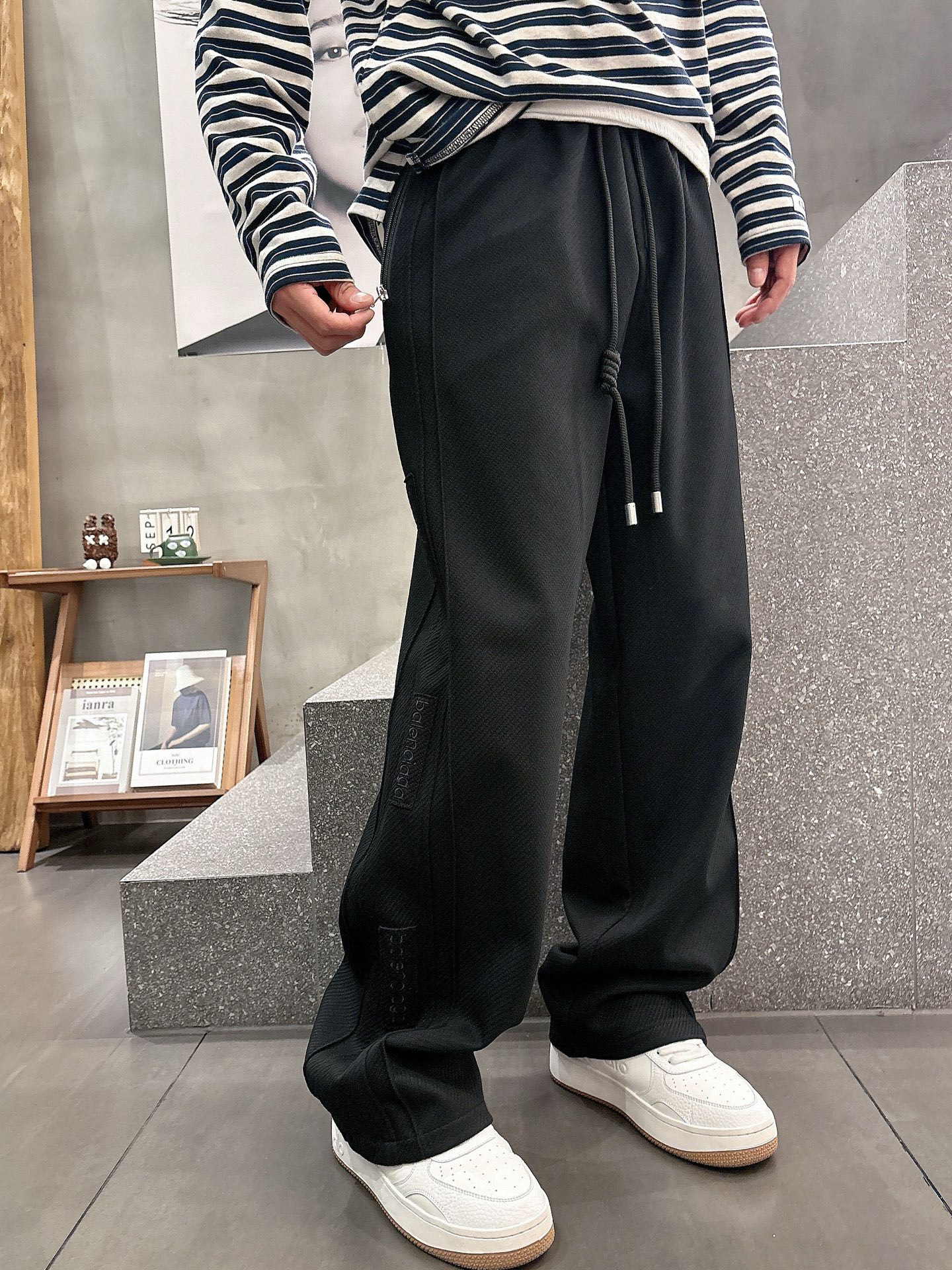 Balenciaga Basic Clothing M-l-xl