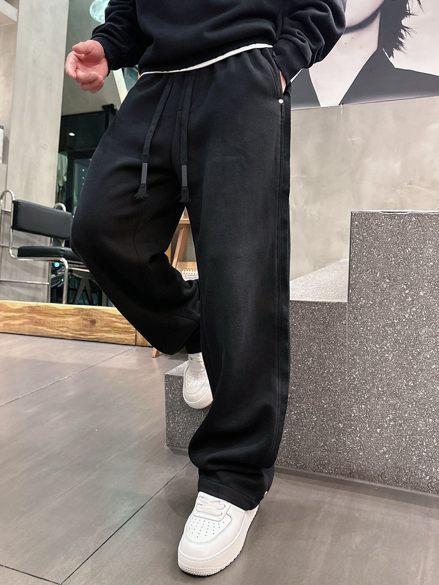 Balenciaga Basic Clothing M-l-xl