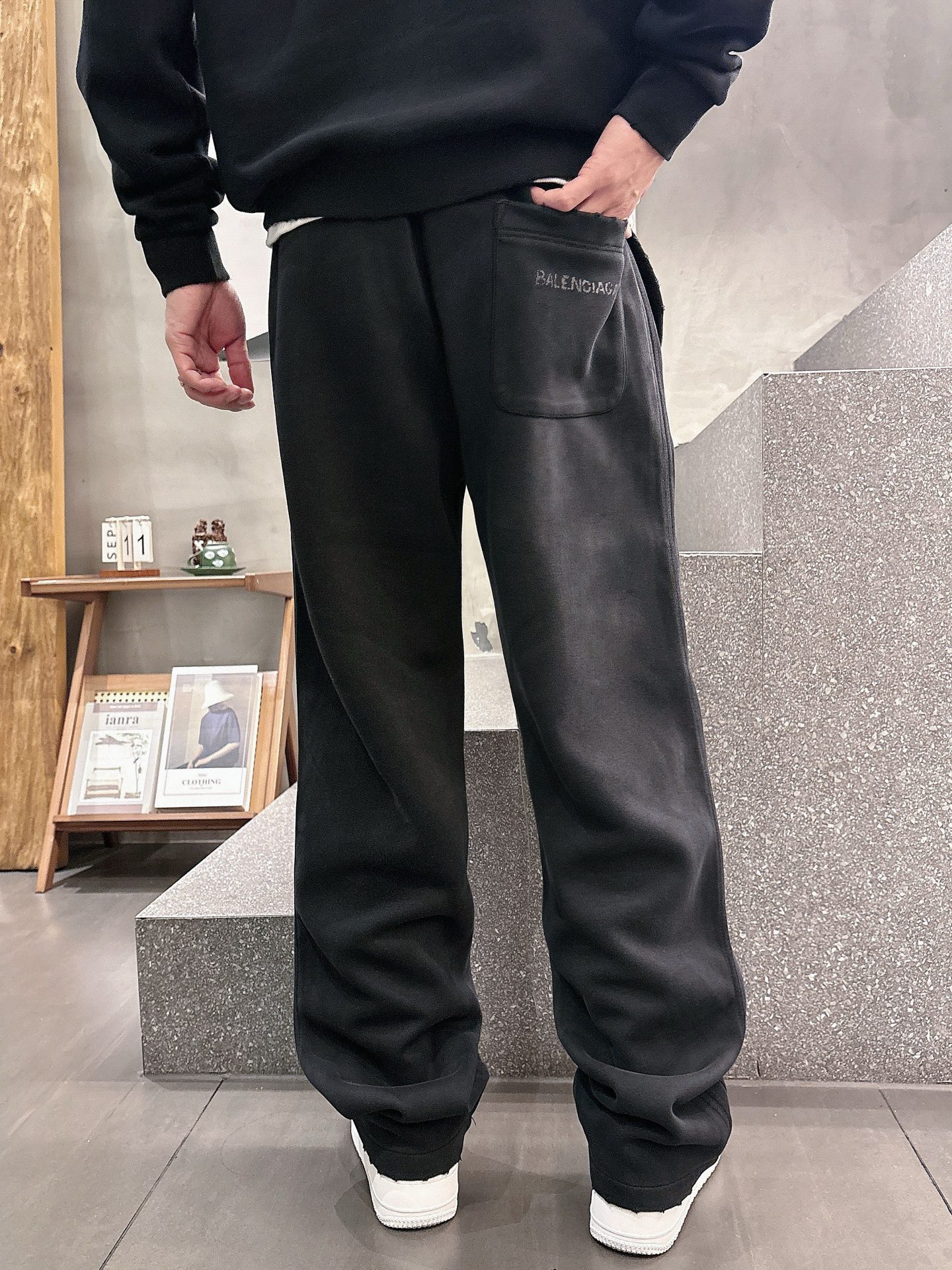 Balenciaga Basic Clothing M-l-xl