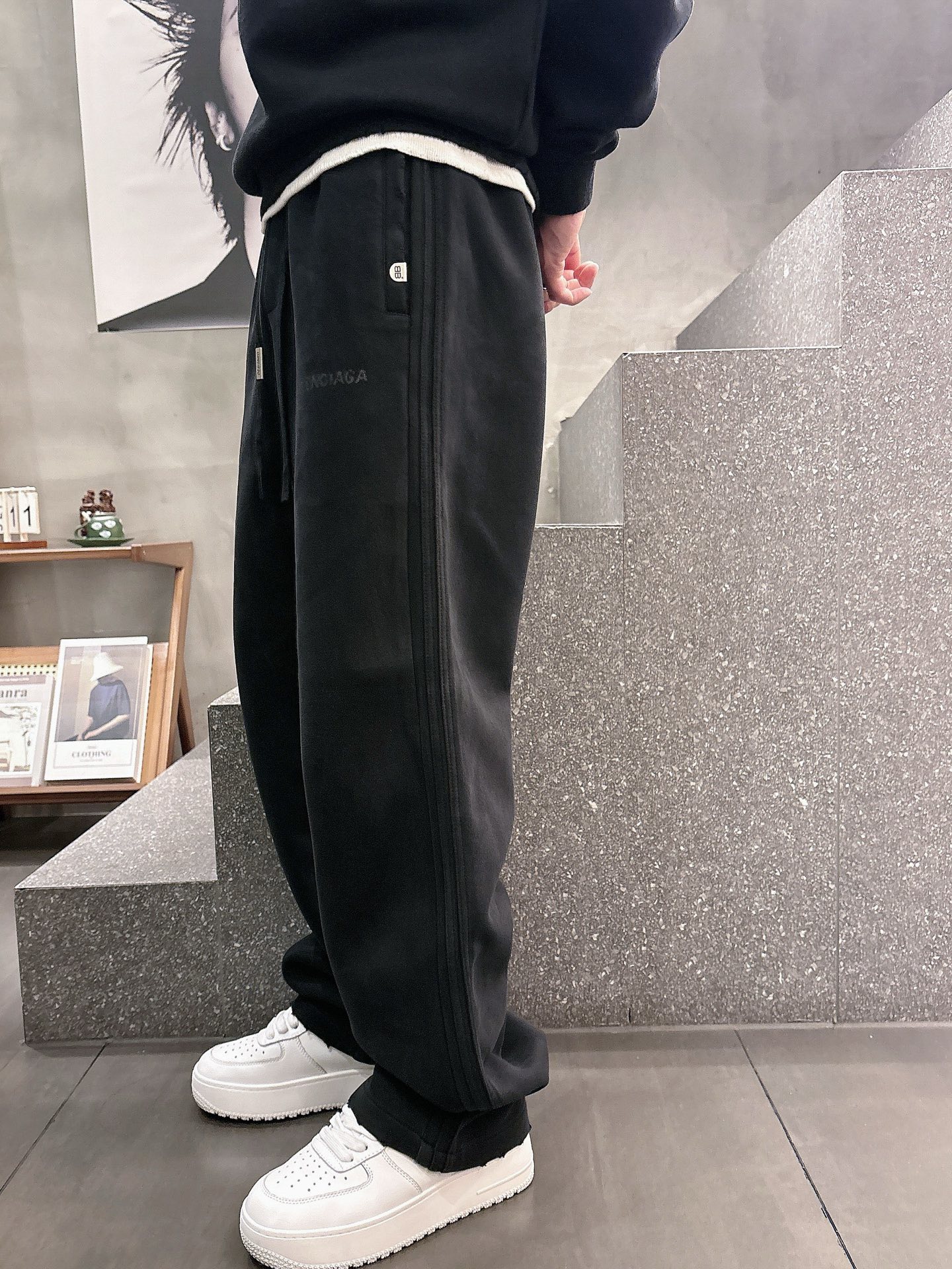 Balenciaga Basic Clothing M-l-xl