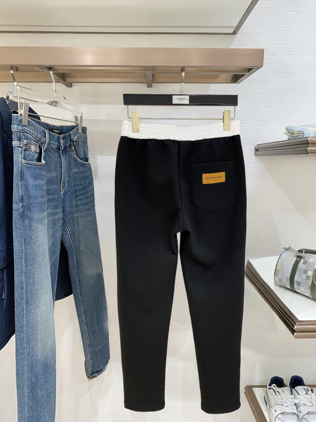 Louis Vuitton Basic Clothing S-m-l-xl