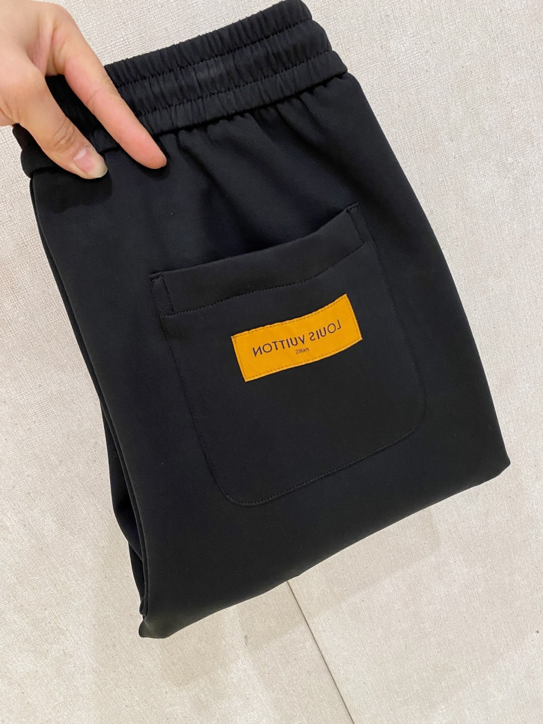 Louis Vuitton Basic Clothing S-m-l-xl