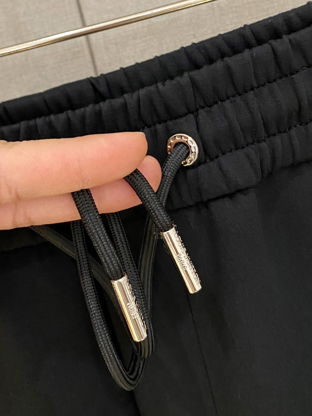 Louis Vuitton Basic Clothing S-m-l-xl