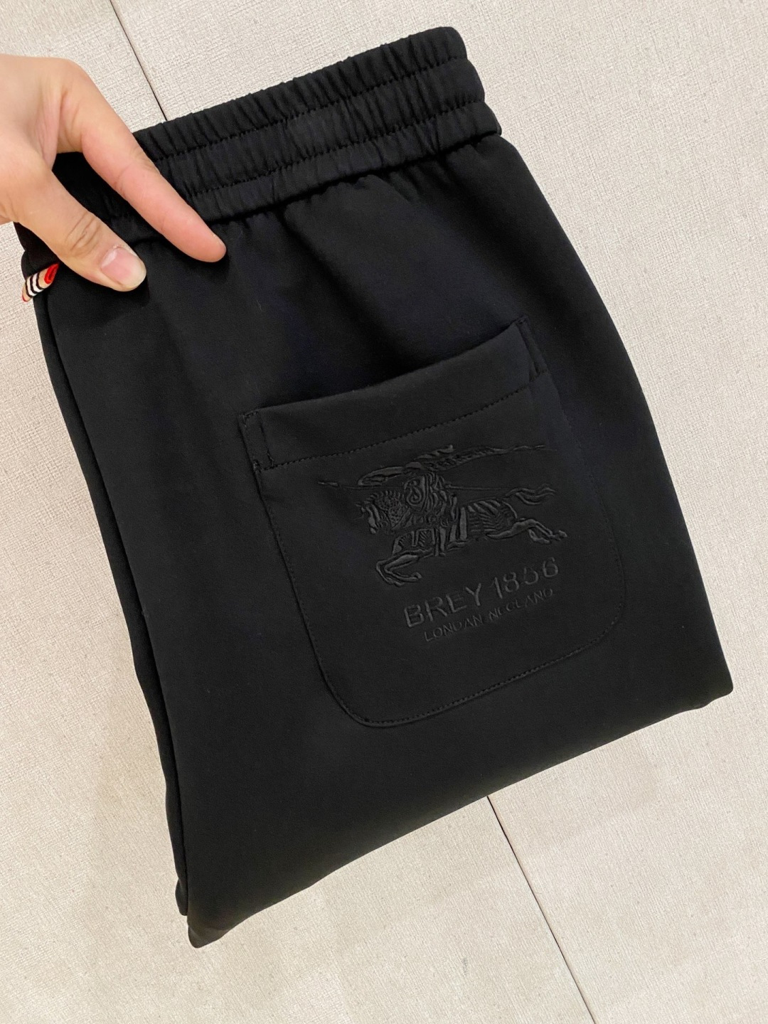 Burberry Basic Clothing S-m-xl