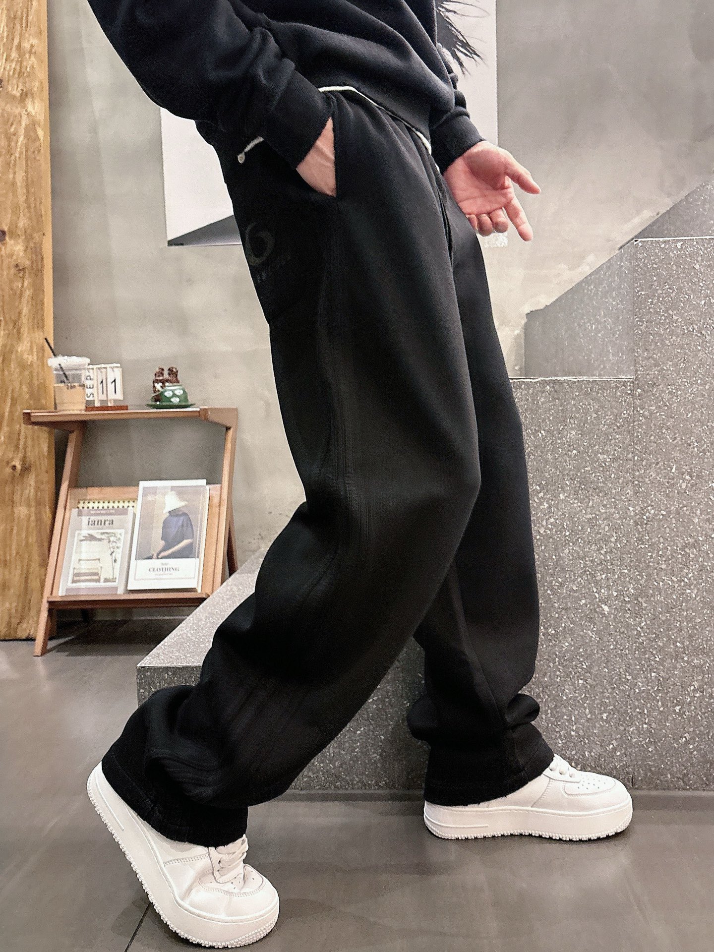 Balenciaga Basic Clothing M-l-xl