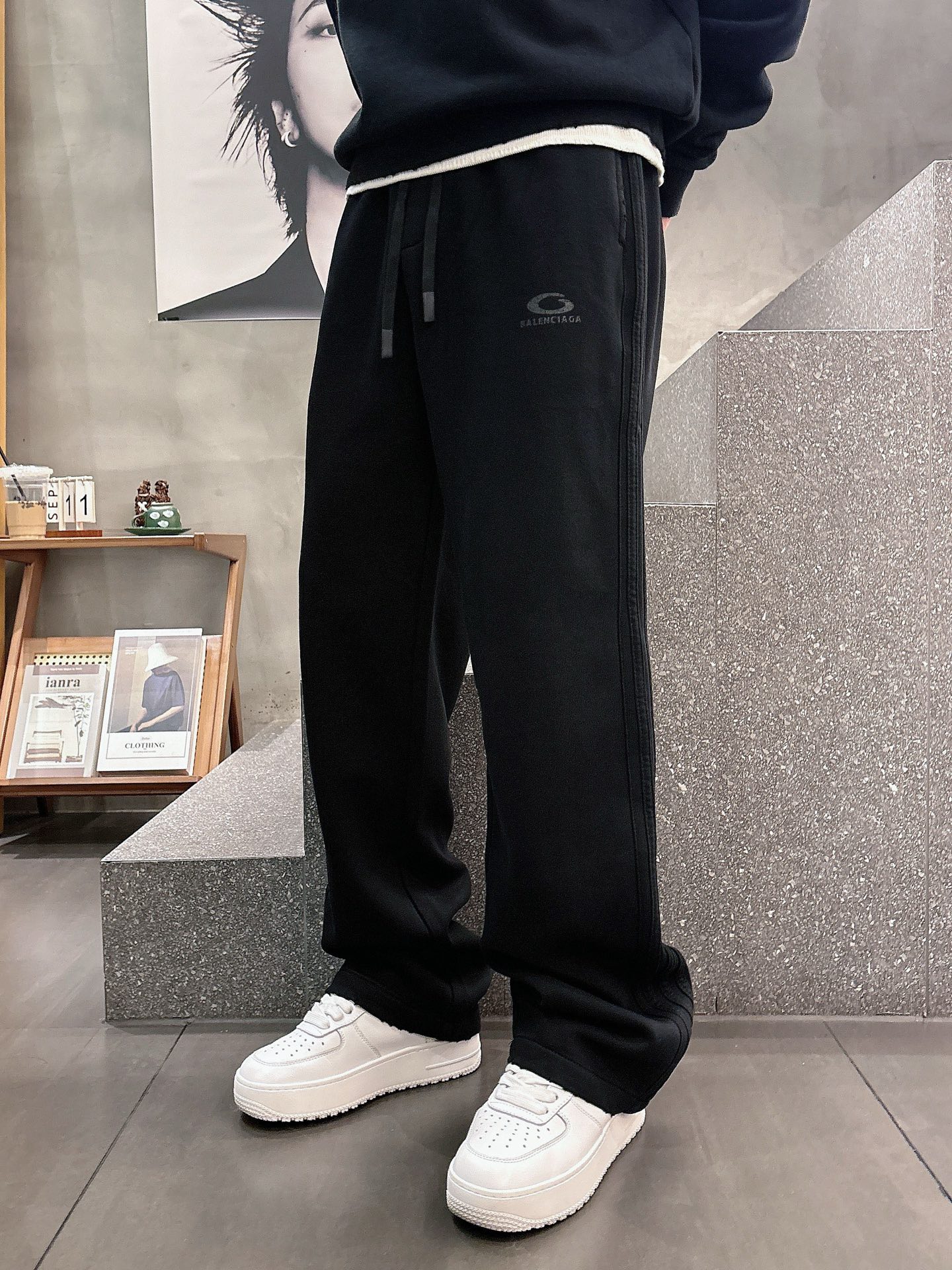 Balenciaga Basic Clothing M-l-xl