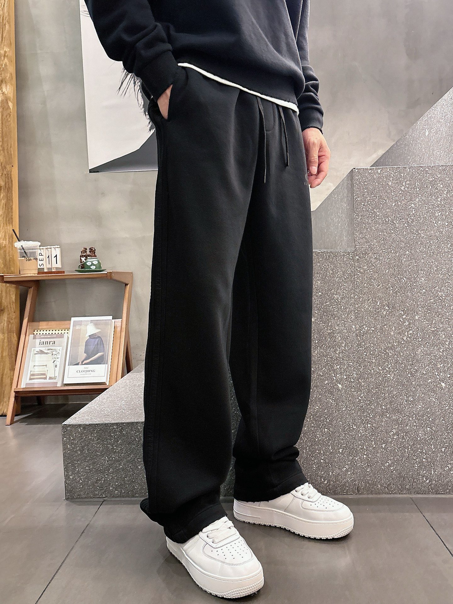 Balenciaga Basic Clothing M-l-xl