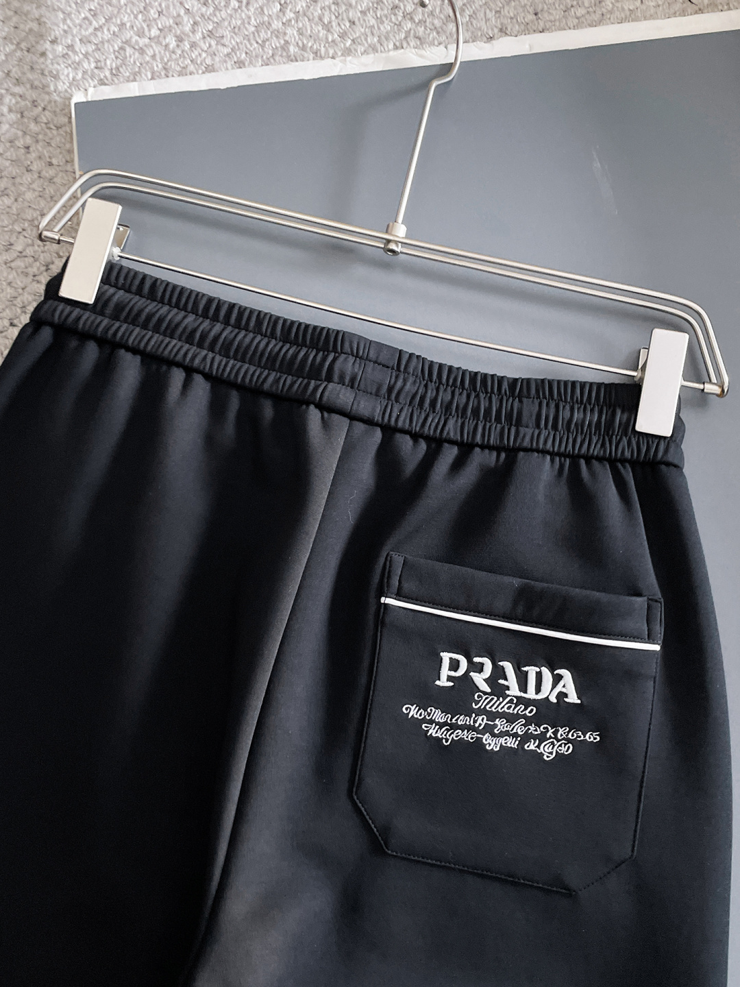 Prada Basic Clothing S-m-xl