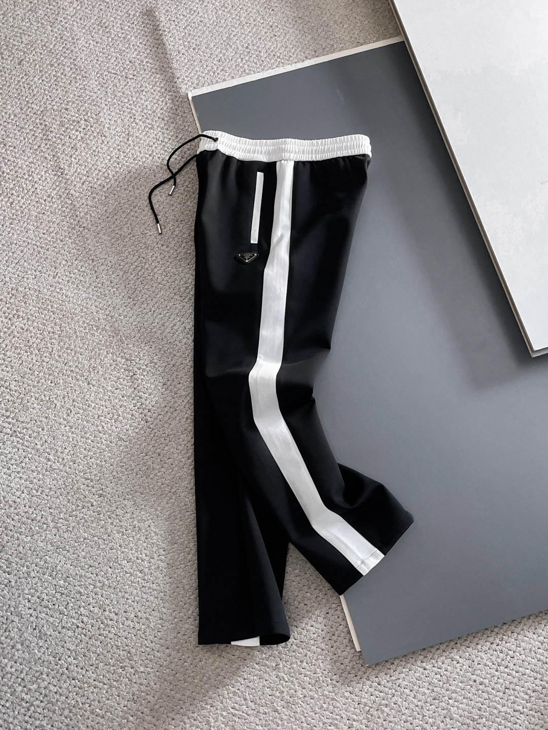 Prada Basic Clothing S-m-xl