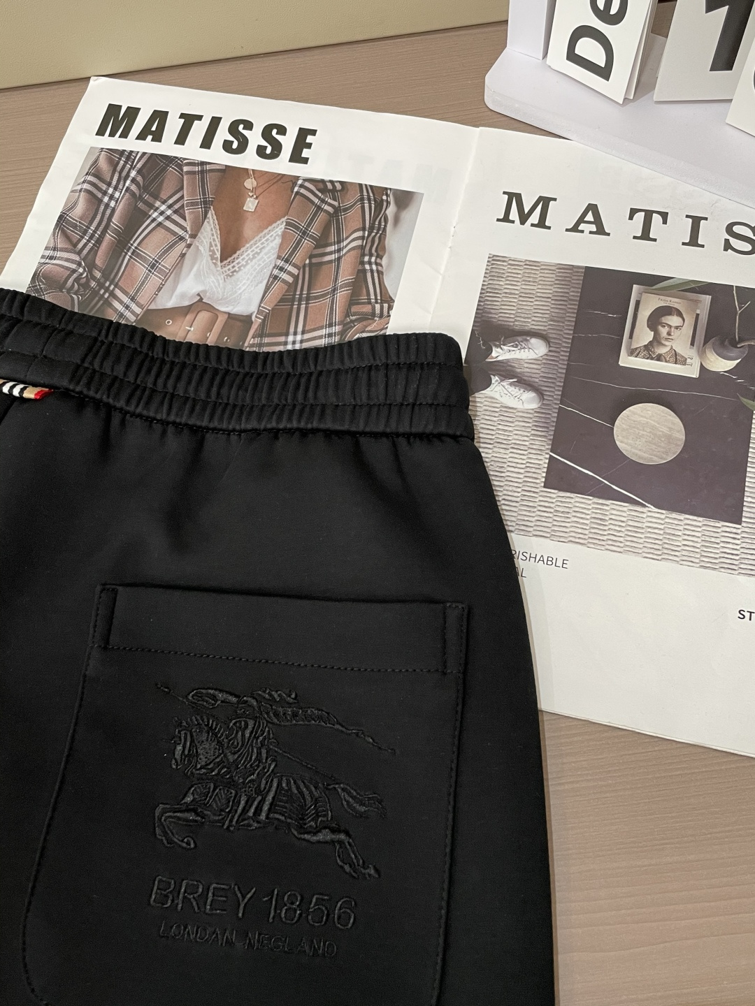 Burberry Basic Clothing M-l-xl