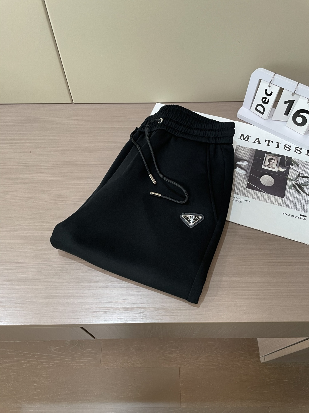 Prada Basic Clothing M-l-xl