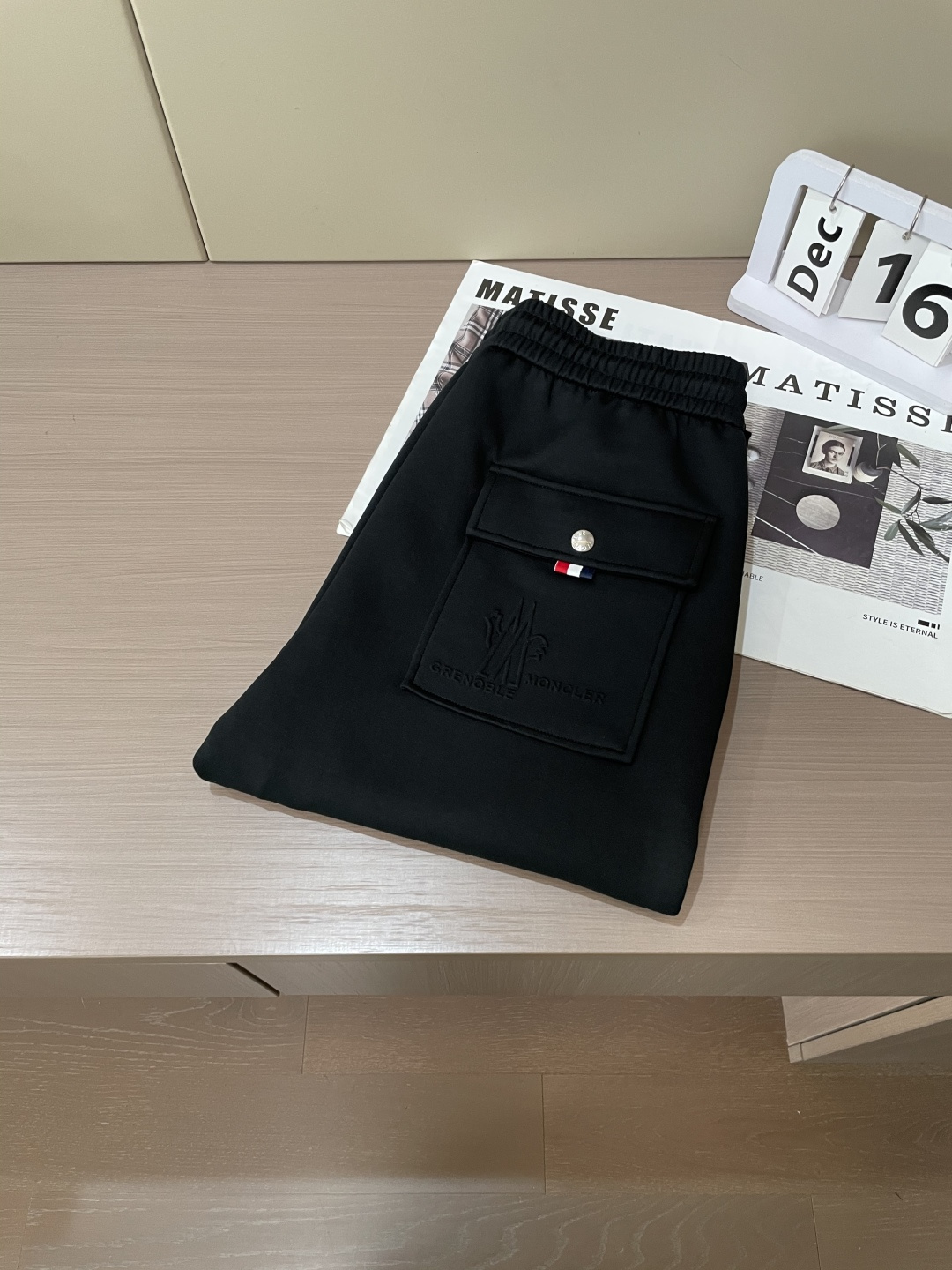 Moncler Basic Clothing M-l-xl