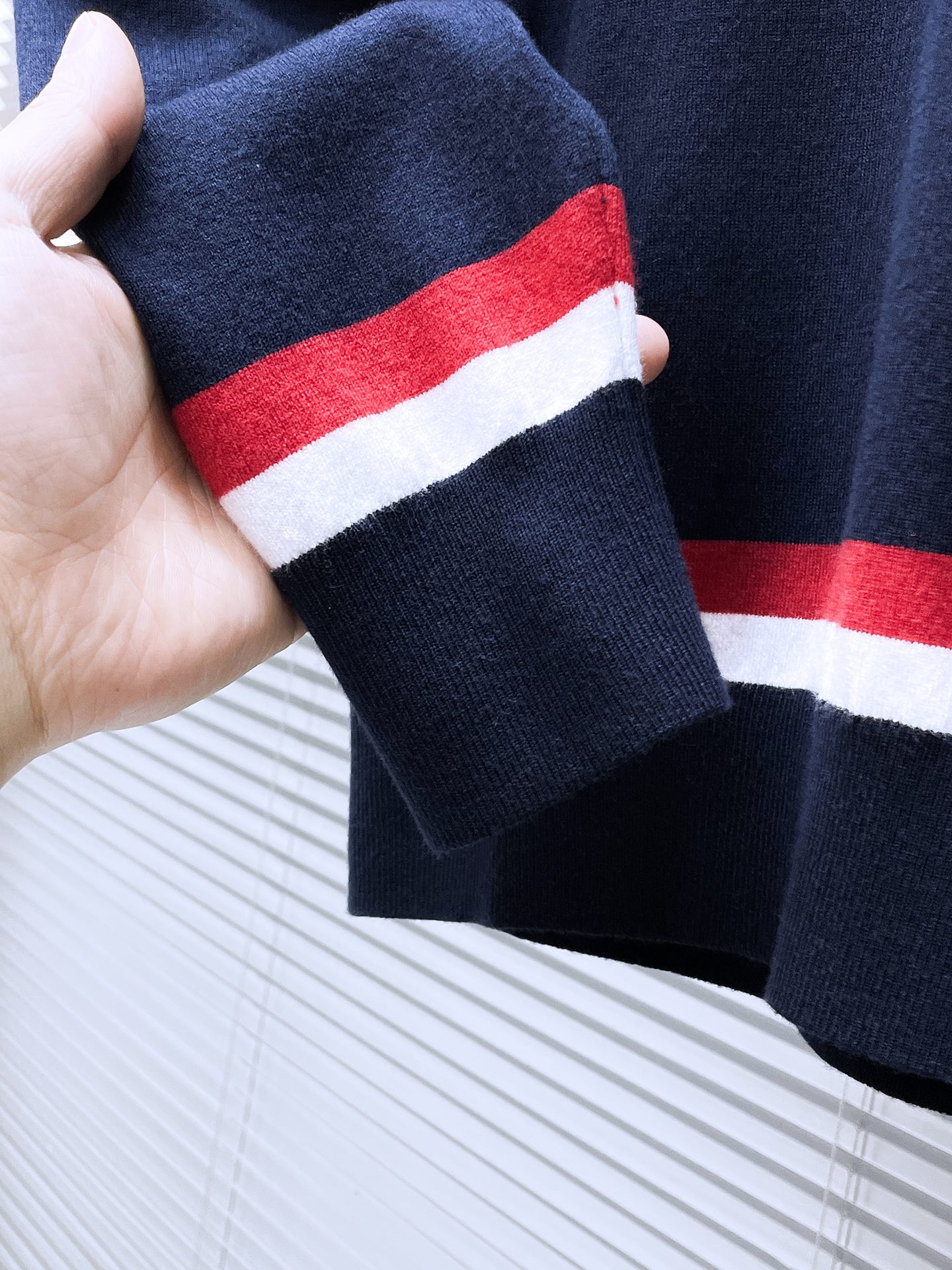 Gucci Basic Clothing Wool M-xl