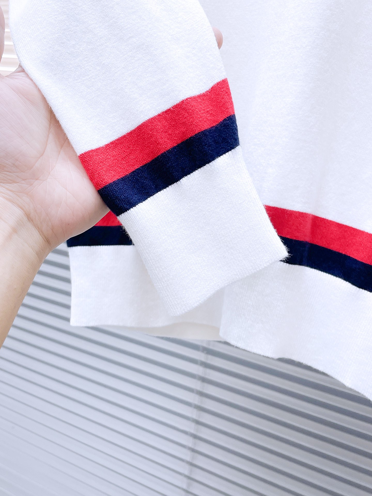 Gucci Basic Clothing Wool M-xl