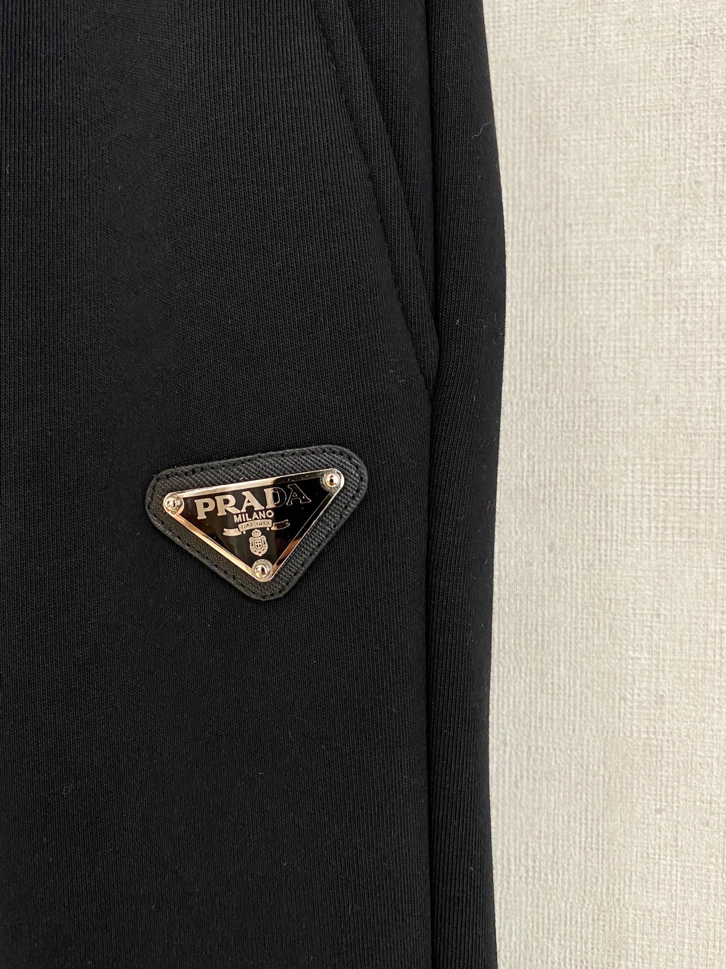 Prada Basic Clothing Fleece Lined S-m-xl