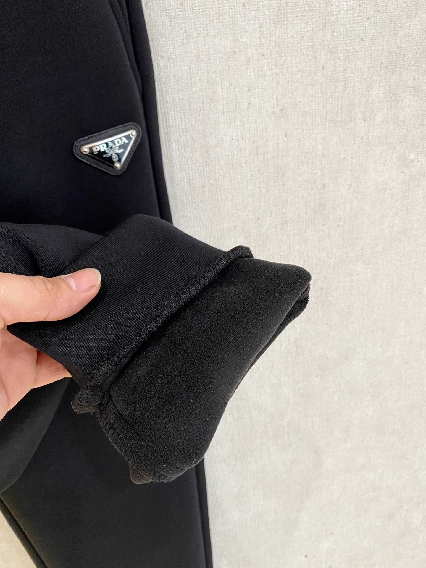 Prada Basic Clothing Fleece Lined S-m-xl