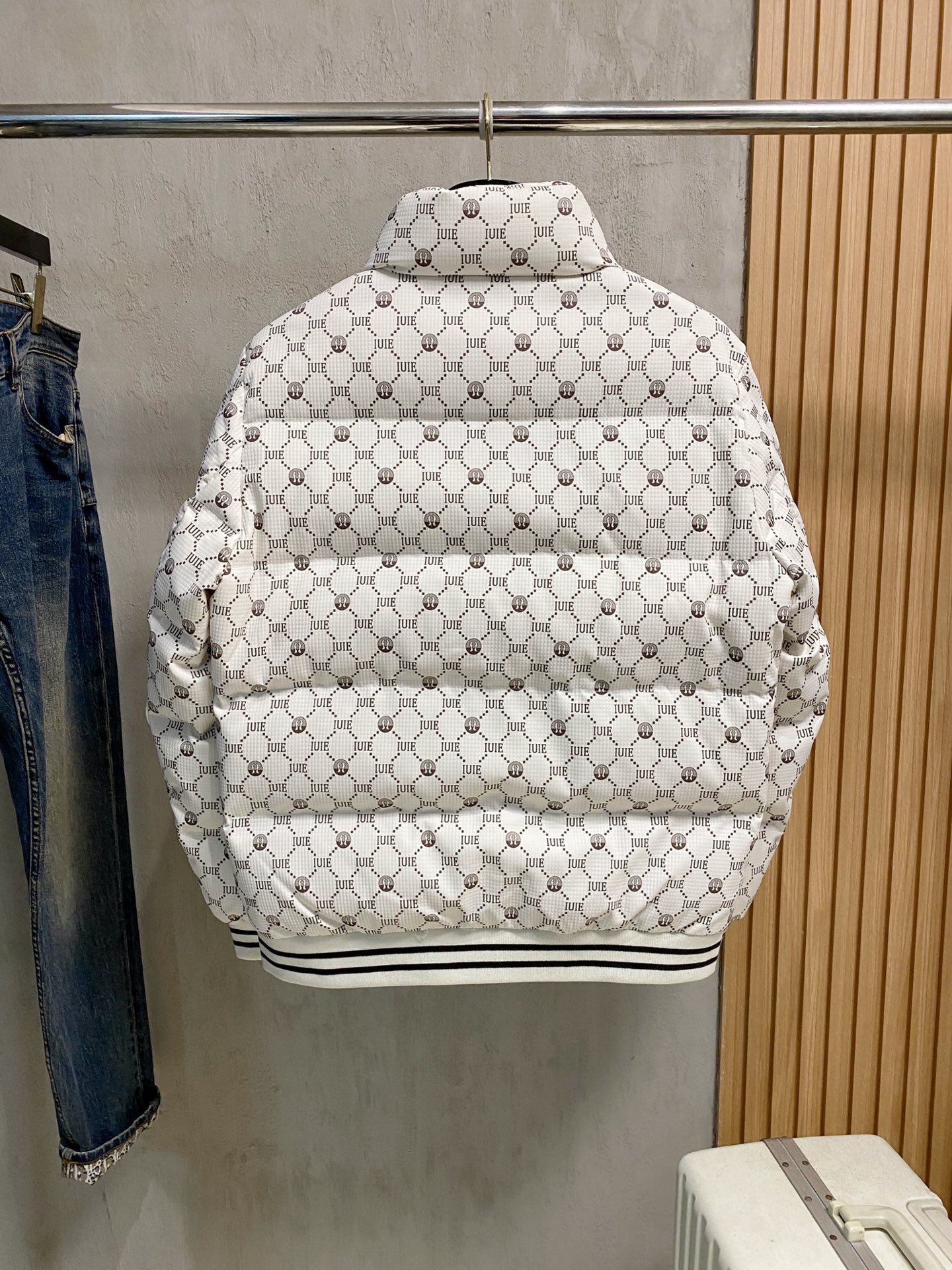 Louis Vuitton Down Jacket S-m-l-xl