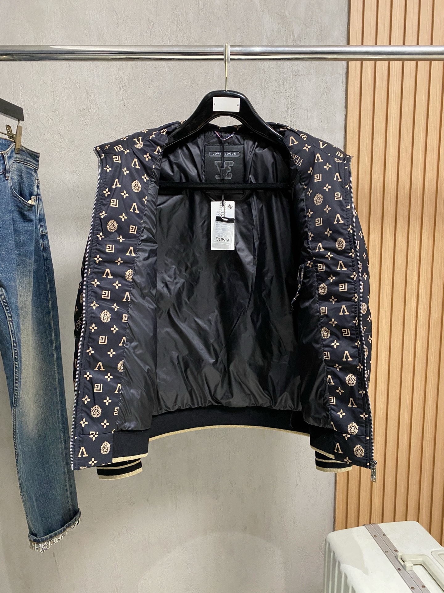 Louis Vuitton Down Jacket S-m-l-xl