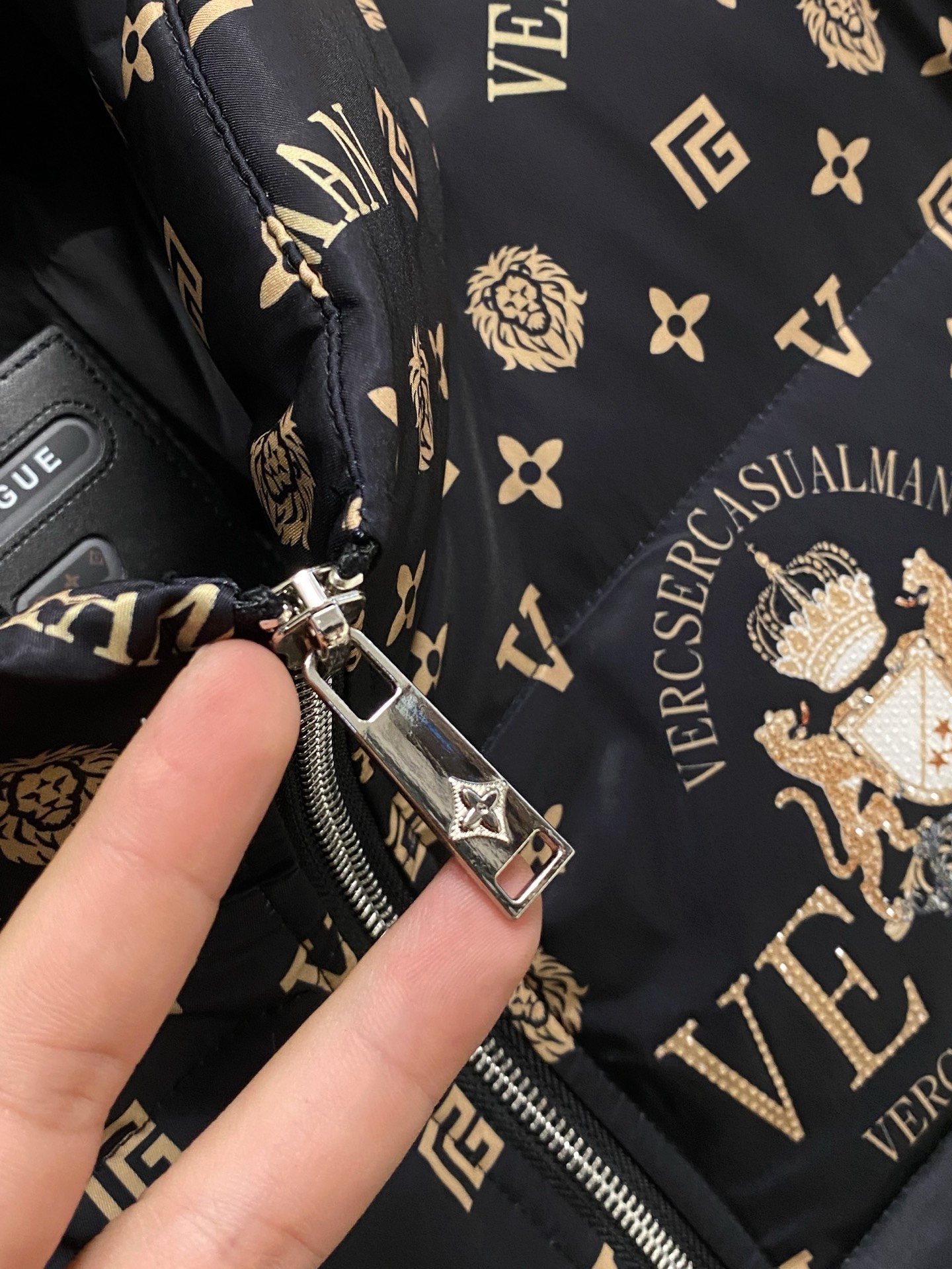 Louis Vuitton Down Jacket S-m-l-xl