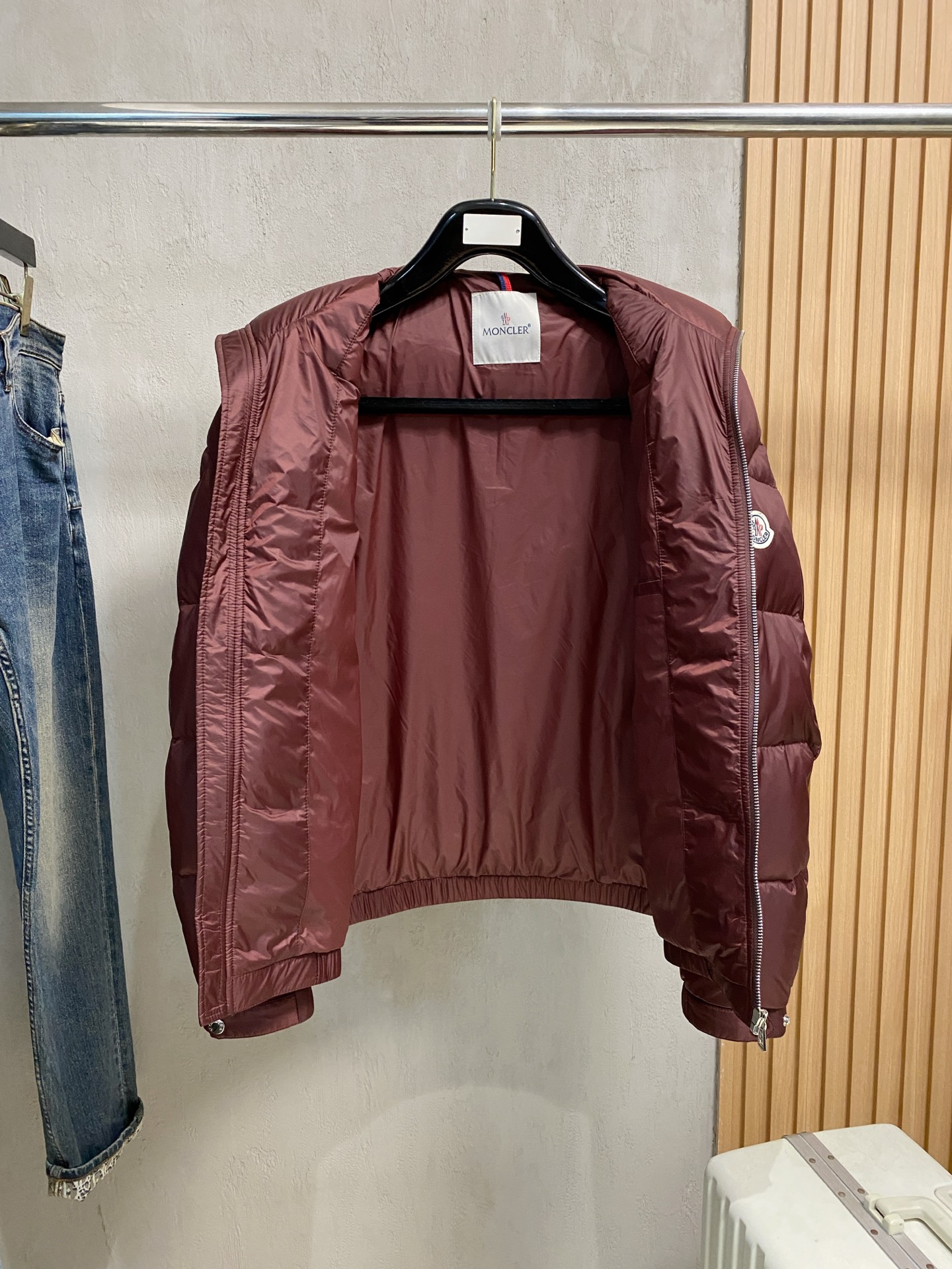 Moncler Down Jacket S-m-l-xl