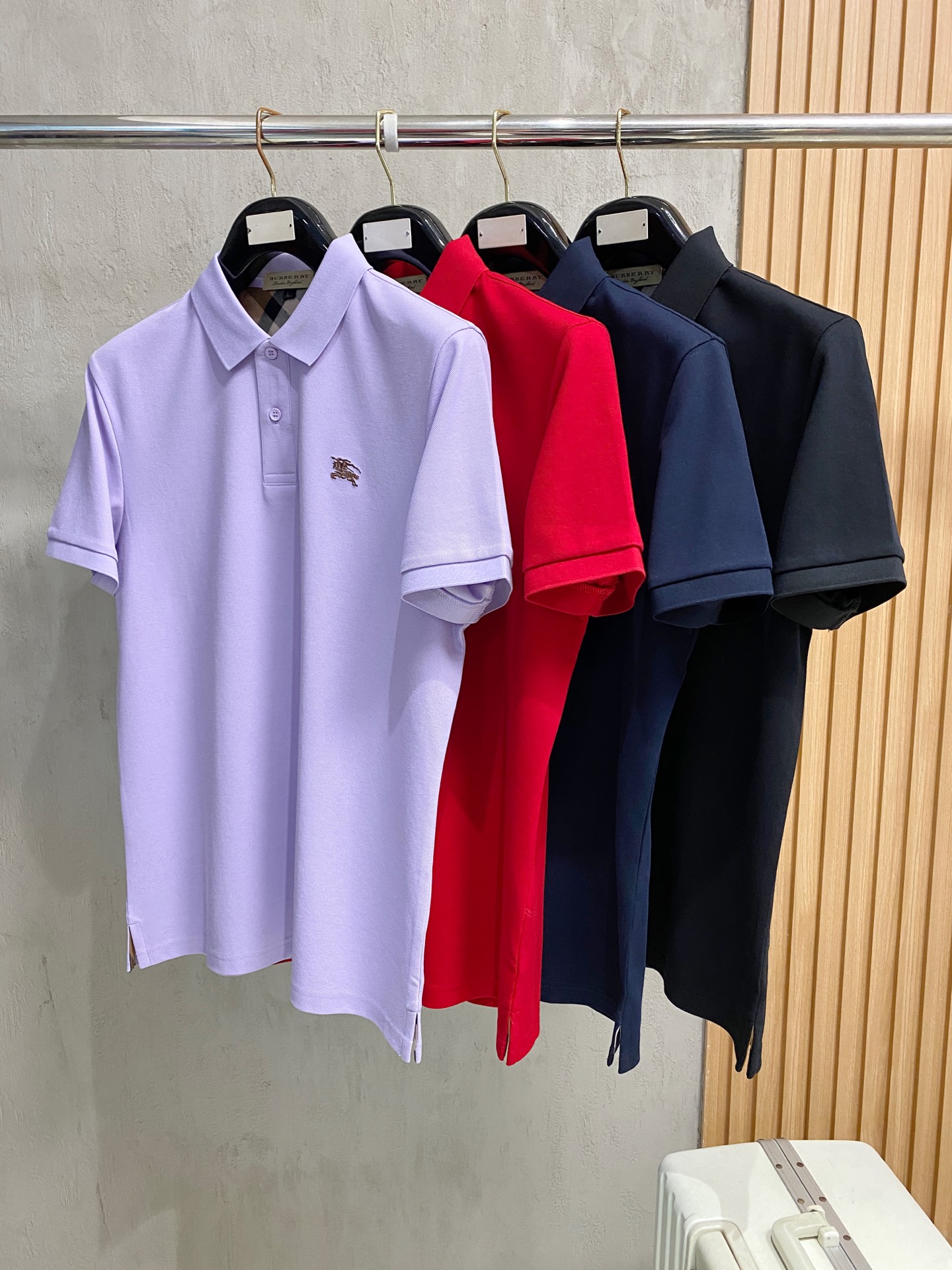 Burberry Basic Clothing Cotton L