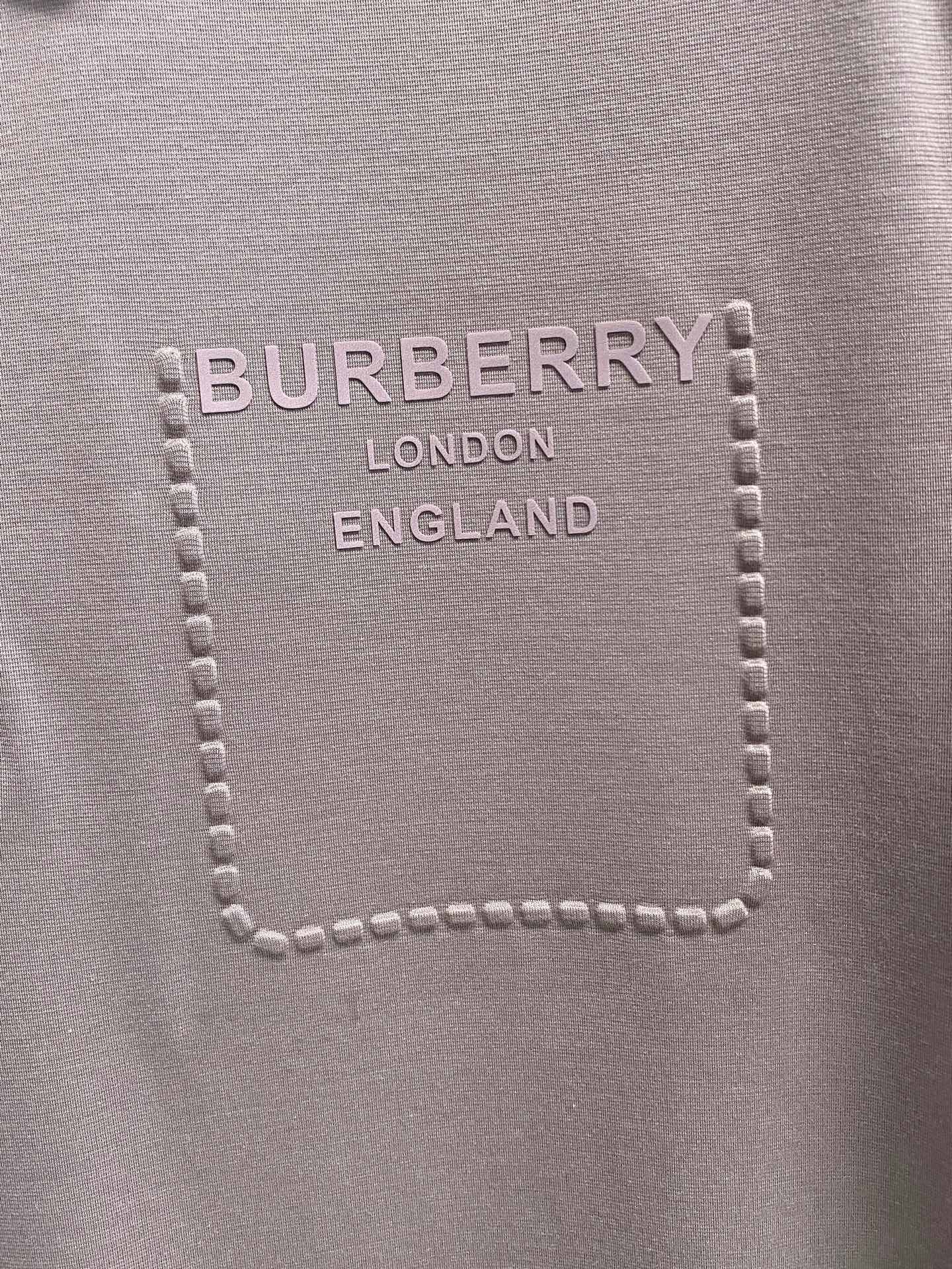 Burberry Basic Clothing Cotton L